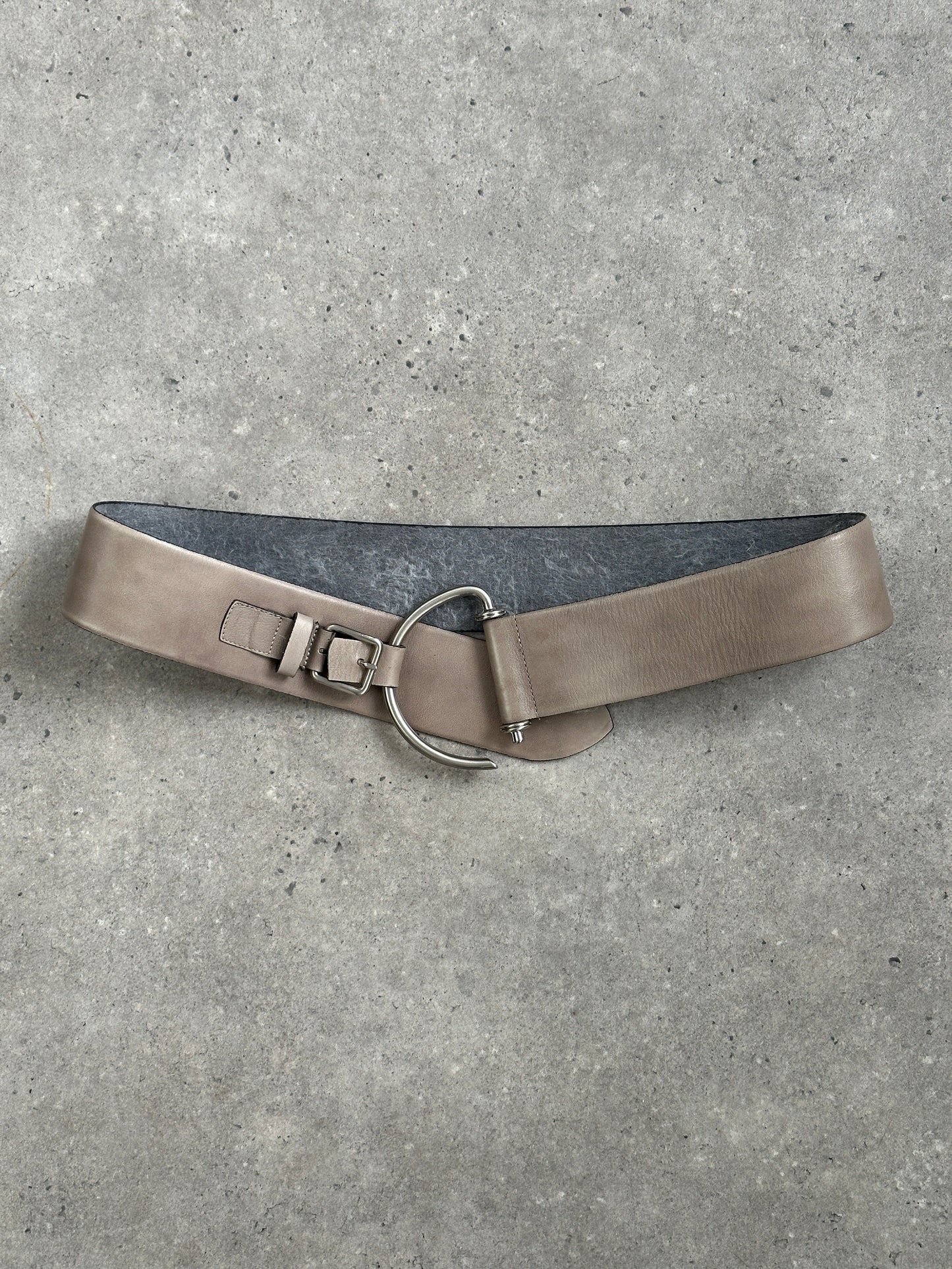 Vintage 1990s Leather Chunky D Ring Belt - One size