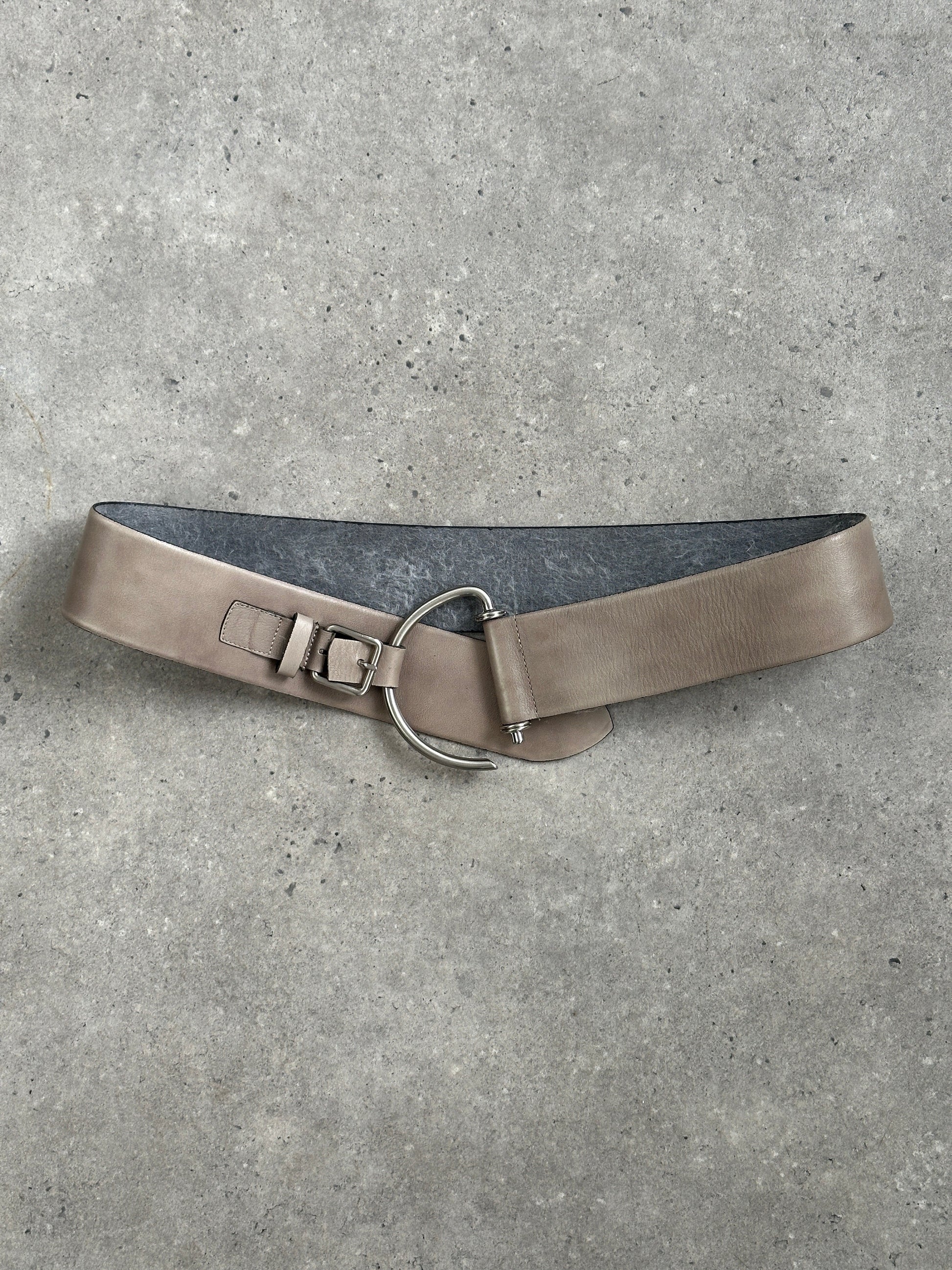 Vintage 1990s Leather Chunky D Ring Belt - One size
