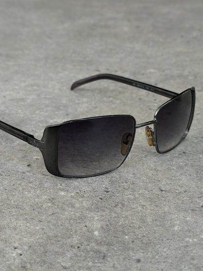 Gucci 2000s Rectangular Logo Sunglasses