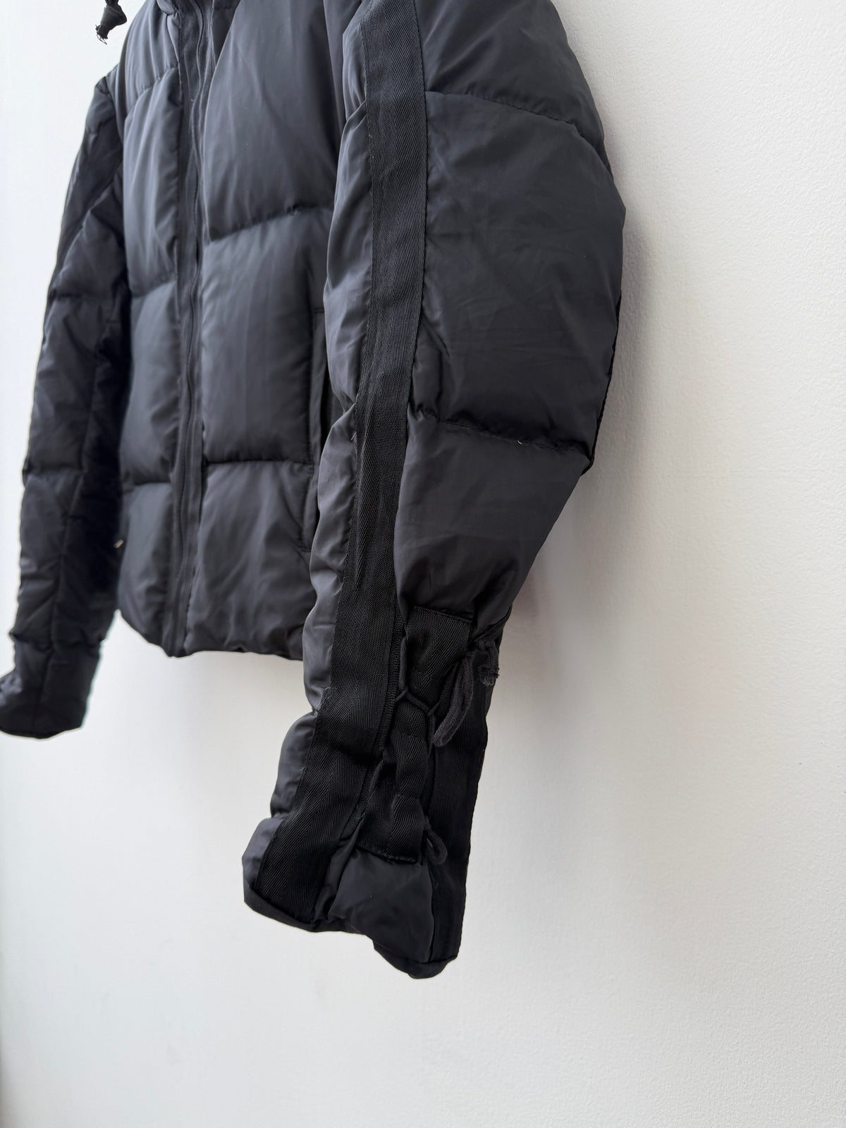 C.P. Company Donna AW04 Reversible Puffer Jacket | Small, Black