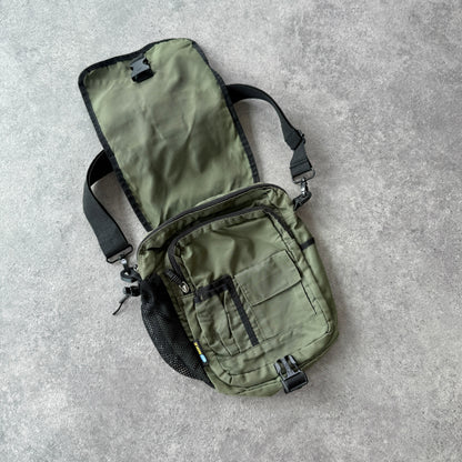 Nike 1990s cross body utility bag (11”x10”)