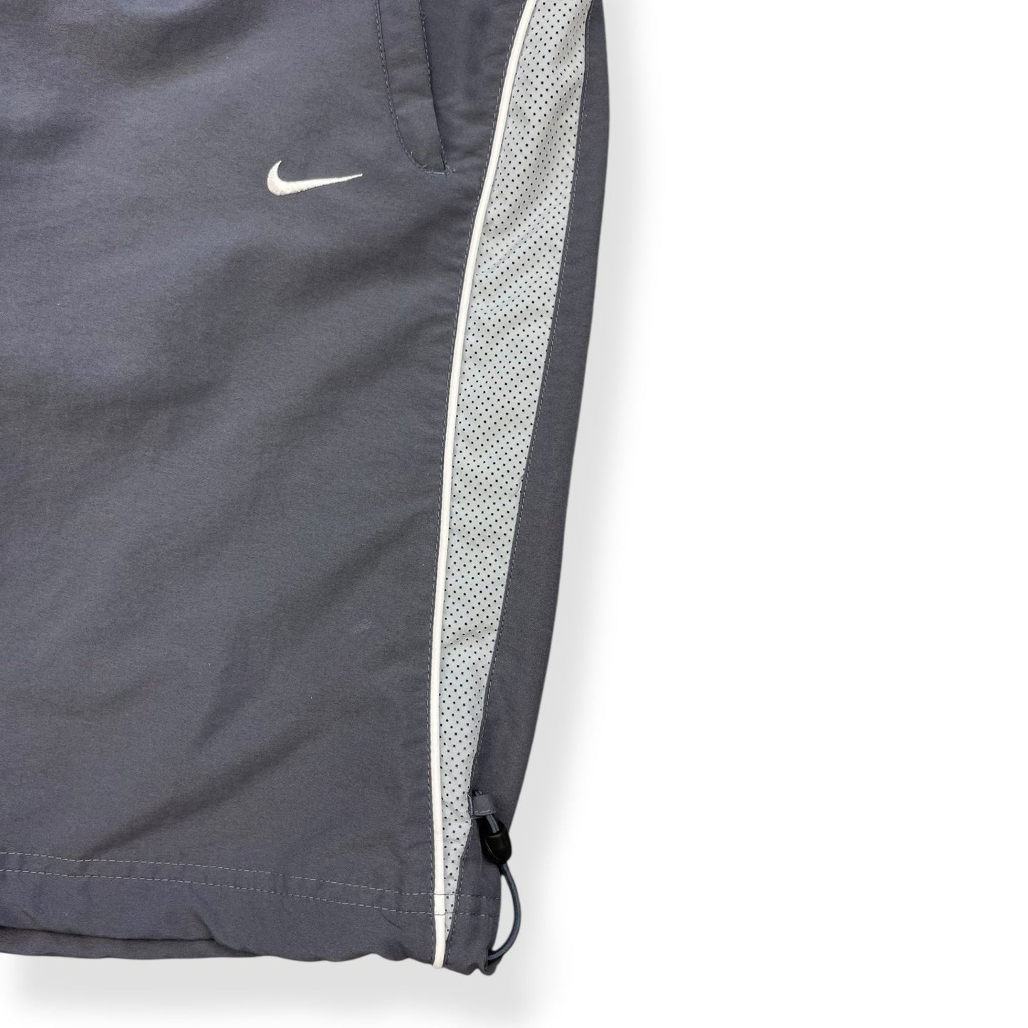 2000's Nike Mesh Panelled Shorts (L) | Default Title, Grey