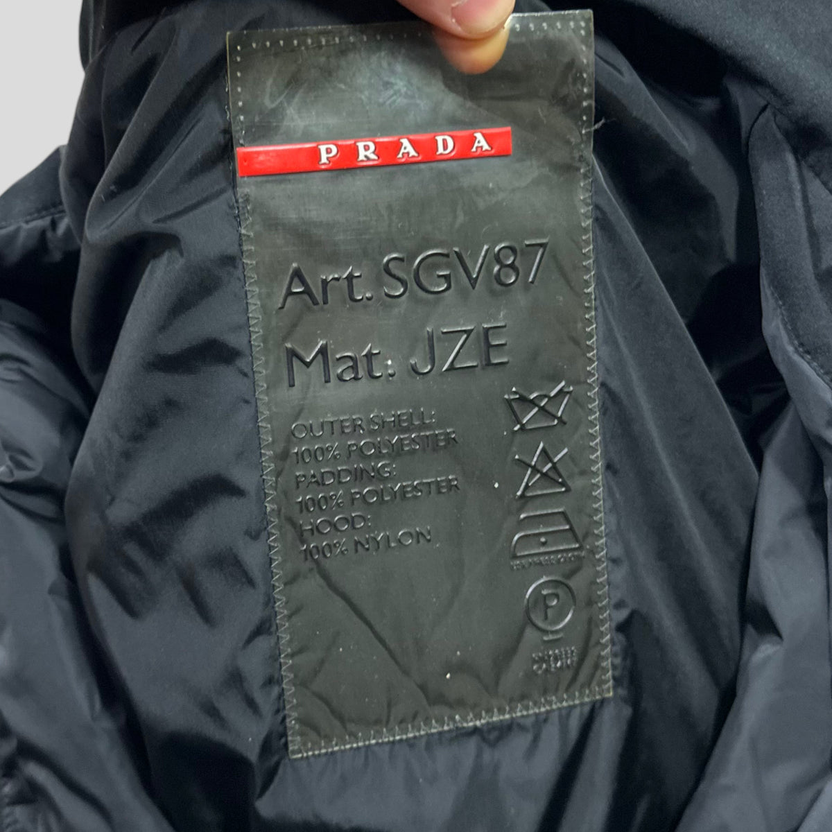 Prada Sport AW01 Insulated Goretex Jacket with Nylon Pocket Hood - IT50 (L) | Black