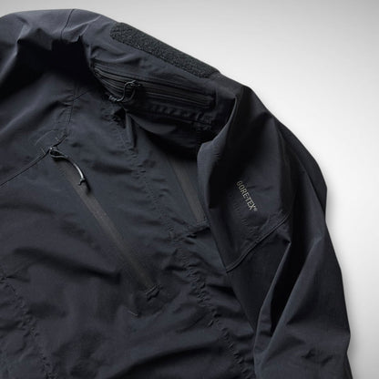 Arc’Teryx LEAF Alpha Gen 1 GTX (2011)