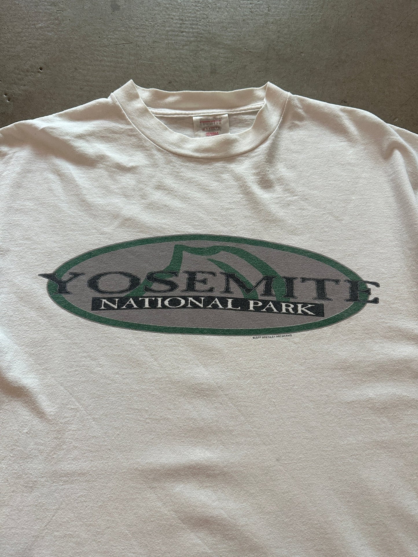 1990’s Yosemite National Park T-Shirt - XL | X-Large, Red