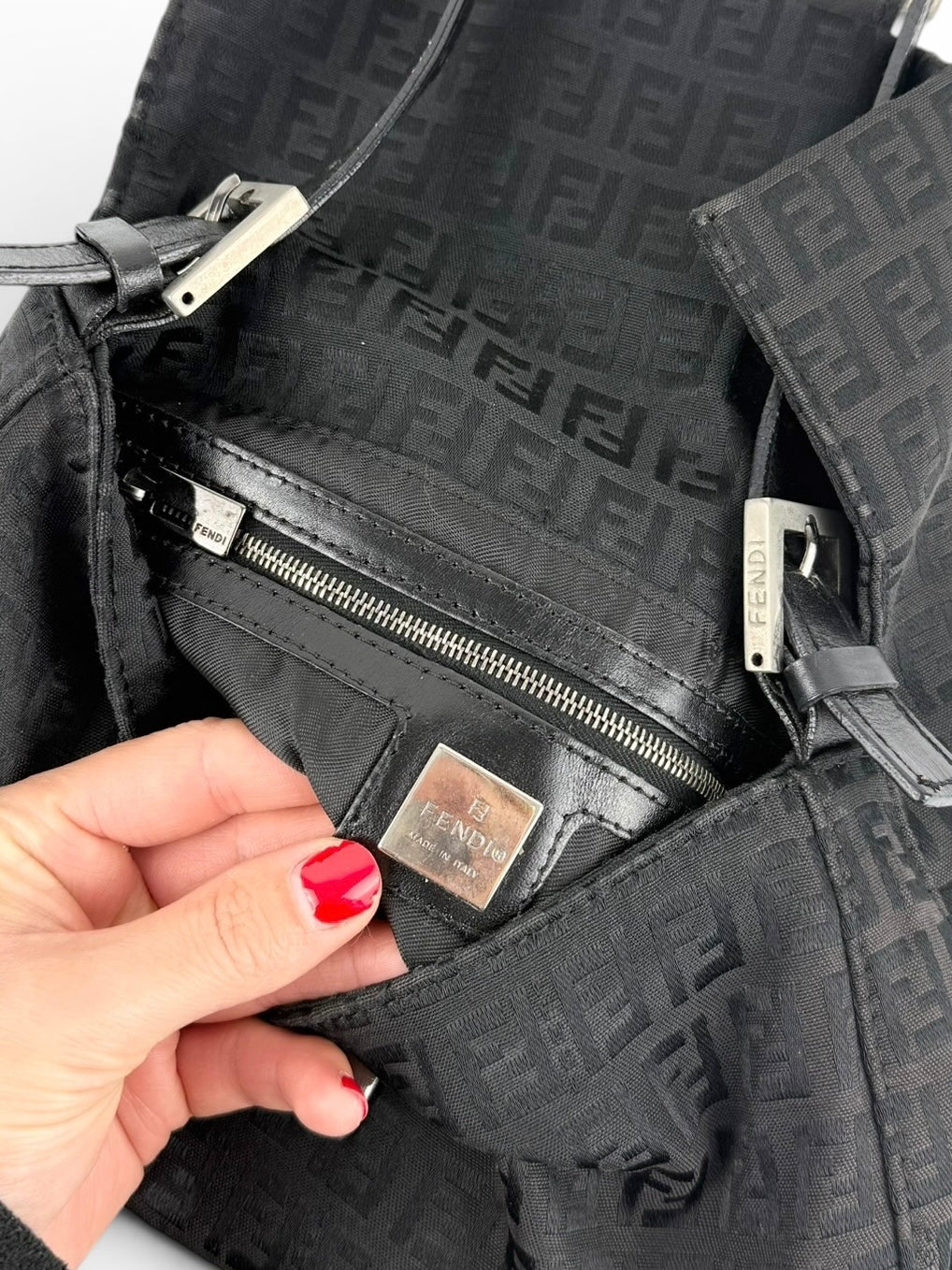 https://cdn.shopify.com/s/files/1/0812/5268/0004/files/996625F3-676A-4F06-81CE-6BDB85657C2B.jpg?v=1777300801