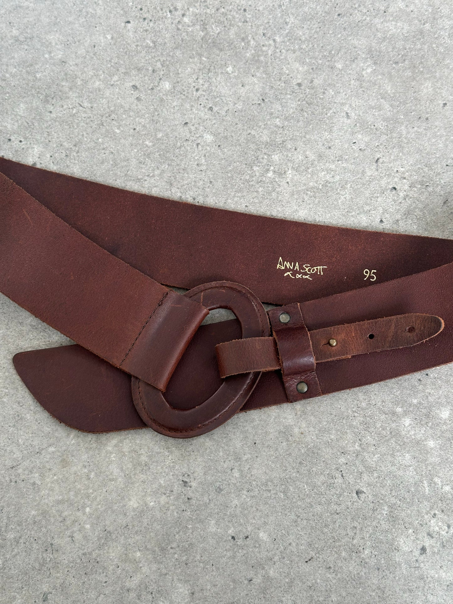 Vintage 1990s Chunky Oval Leather Belt - W36-38