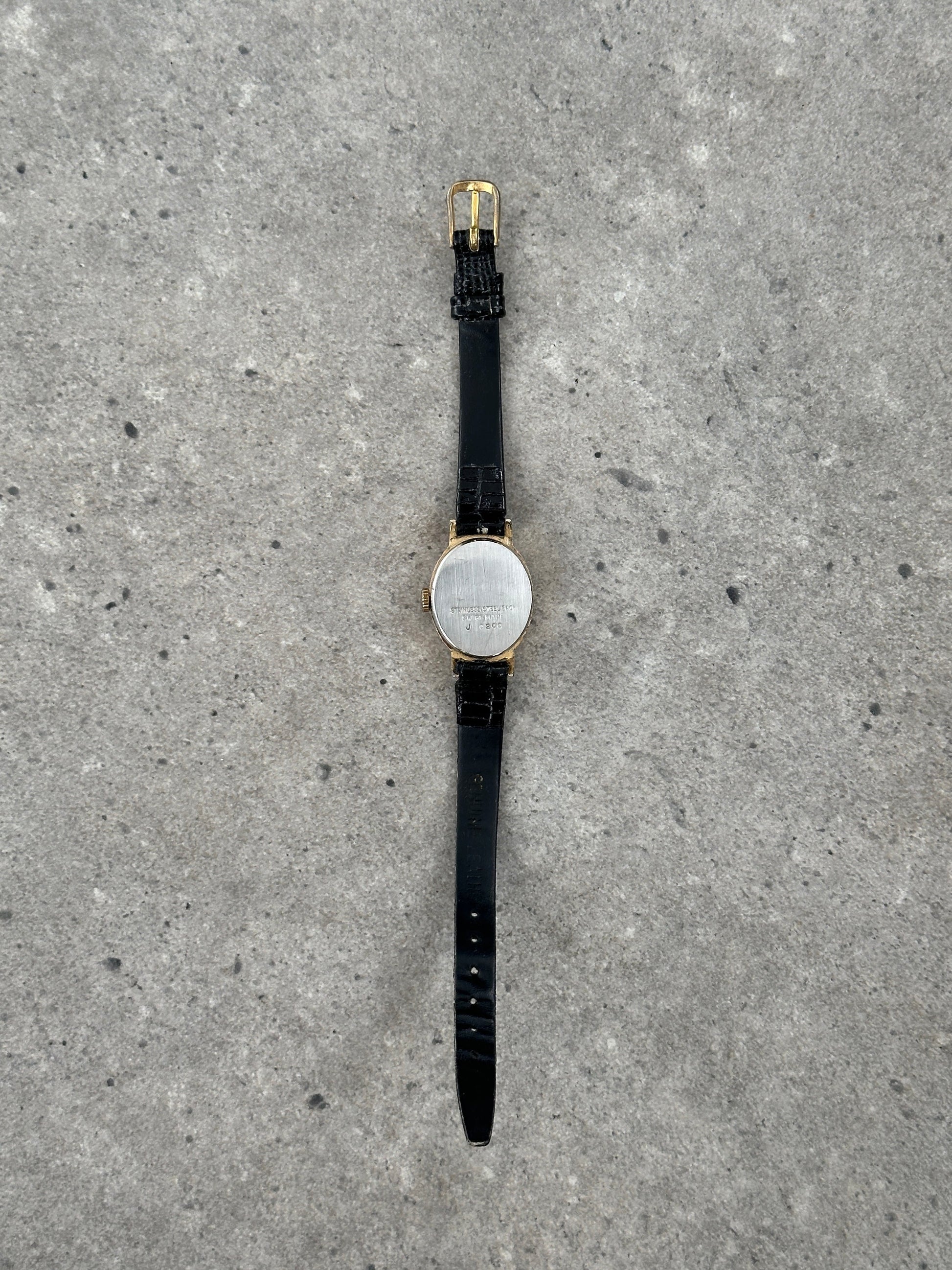 Vintage Montine 1980s Swiss Gold Tone 17 Jewel Leather Watch