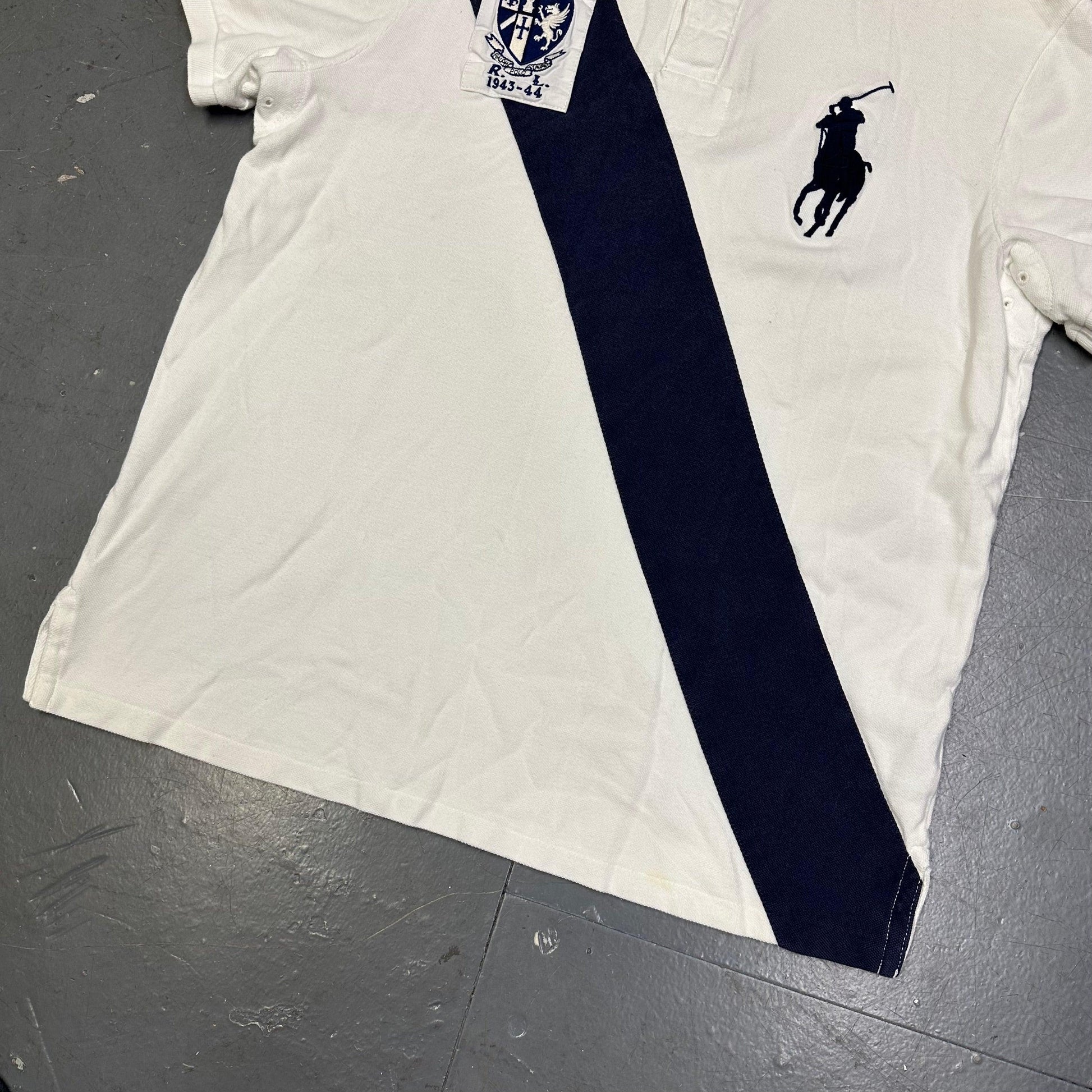 Ralph Lauren Polo In White & Navy ( L ) - Known Source