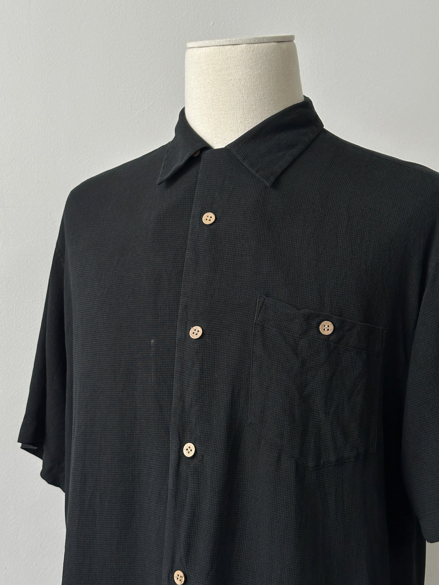 Vintage 1990s Pure Silk Short Sleeve Shirt - L