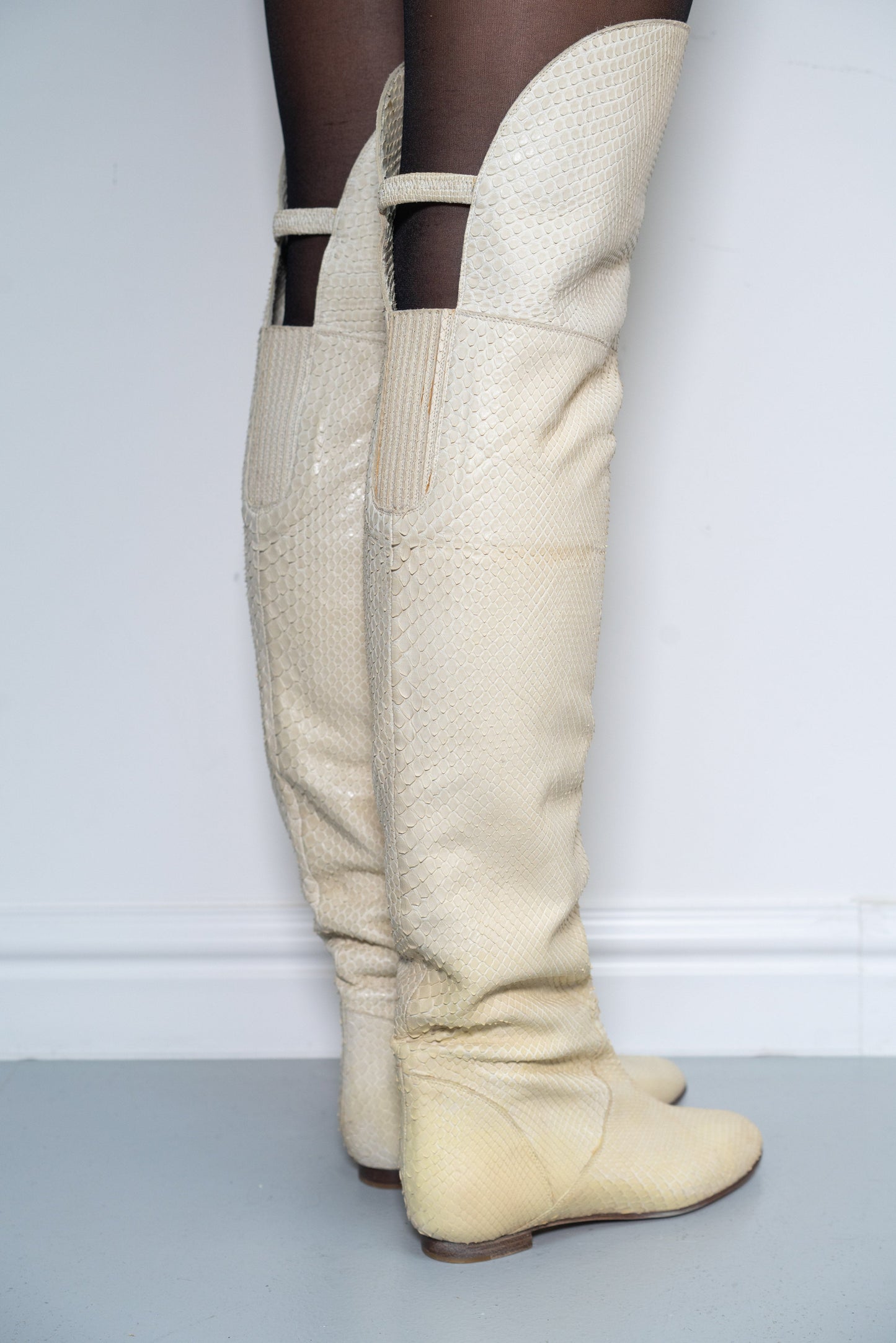 CHLOE SNAKESKIN BOOTS (EU 36) | DEFAULT TITLE, Yellow