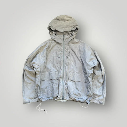 Uniform Bridge Light Weight Windbreaker XL