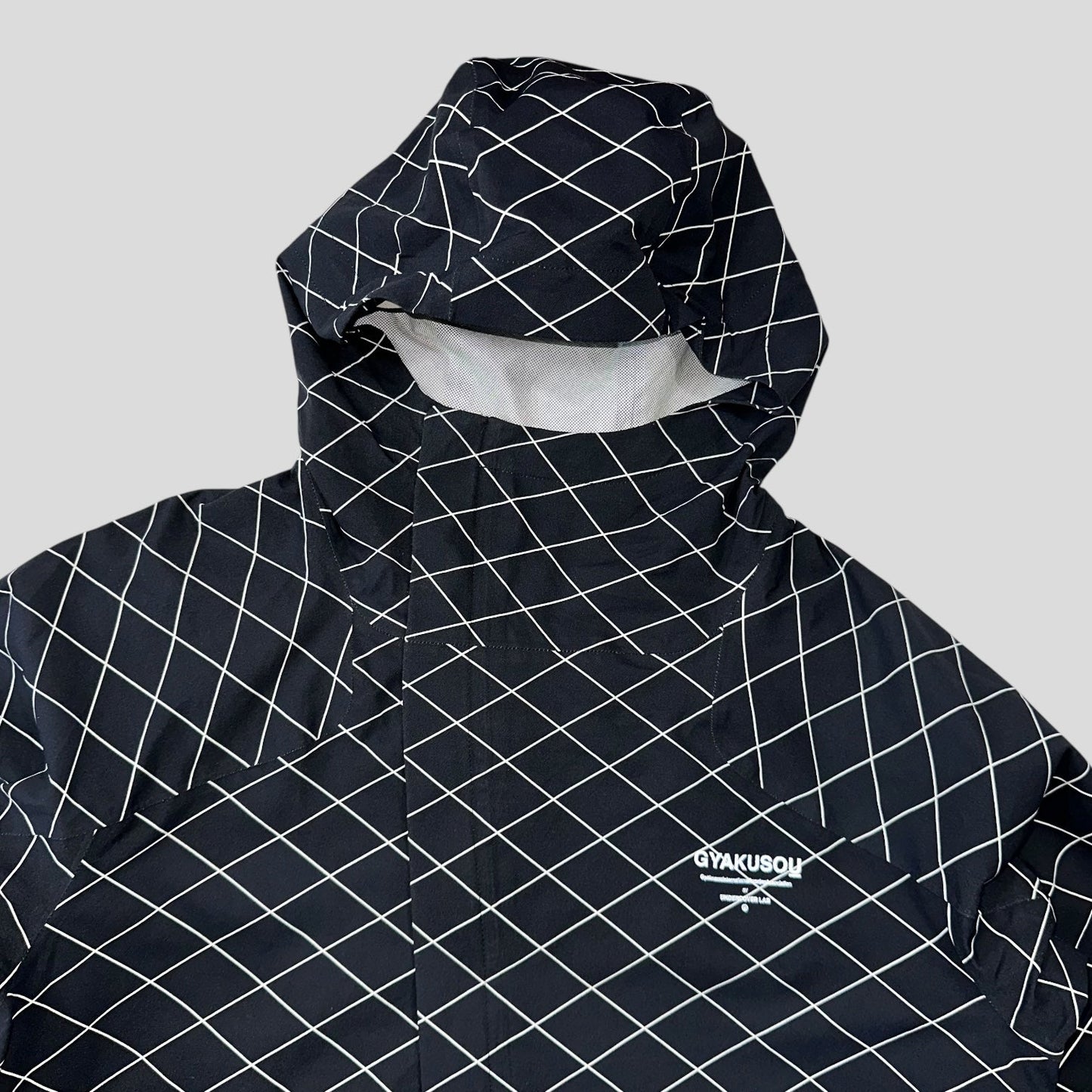 Nike Gyakusou 2015 x Undercover 3m Diamond Asymmetrical Taped Seam Jacket - XL (L)