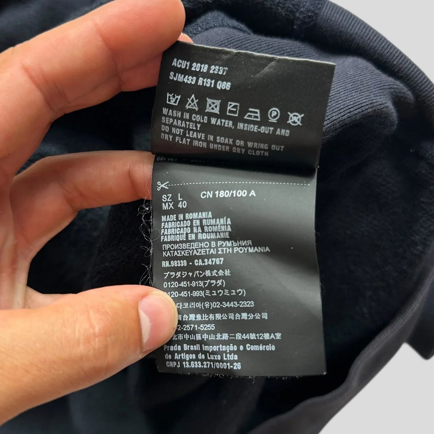 Prada Milano 2018 Red Tab Pullover Hoodie - M