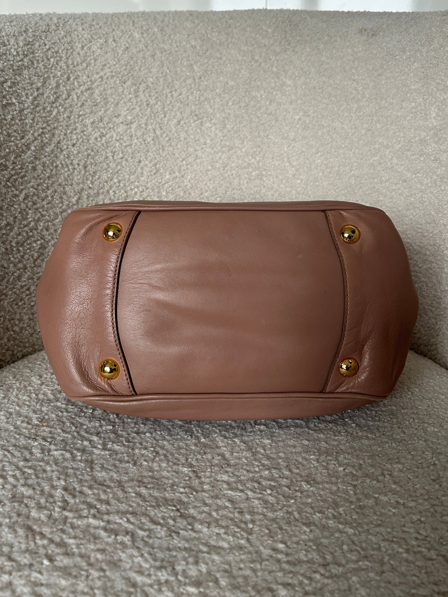 2010s Prada Vitello Leather Bow Handbag | O/S, Gold