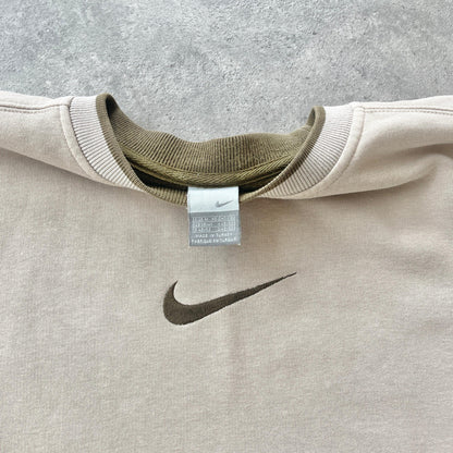 Nike RARE 2000s heavyweight embroidered sweatshirt (M)