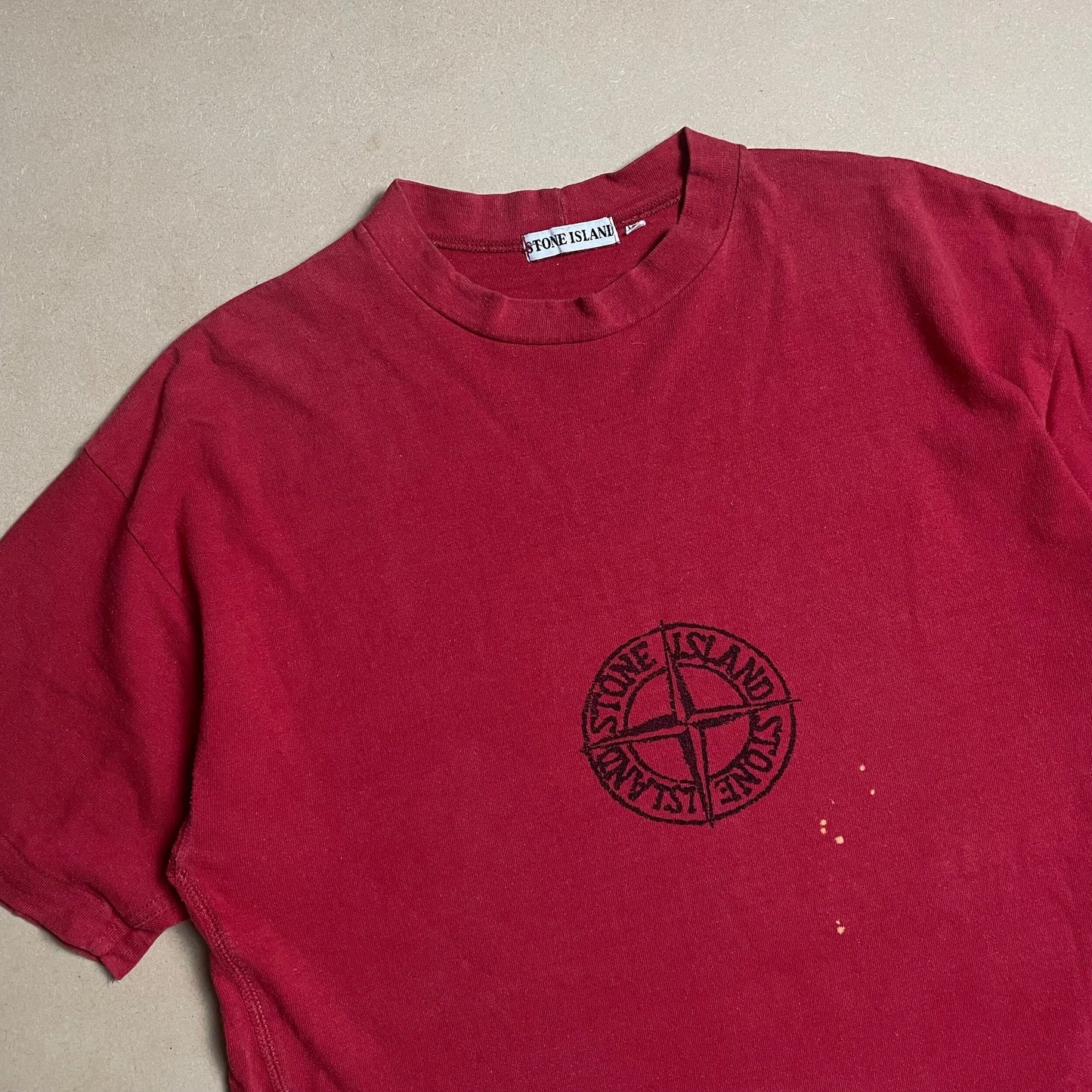 S/S 1985 Ruby Red Centre Compass Logo Smoke Stencil Graphic