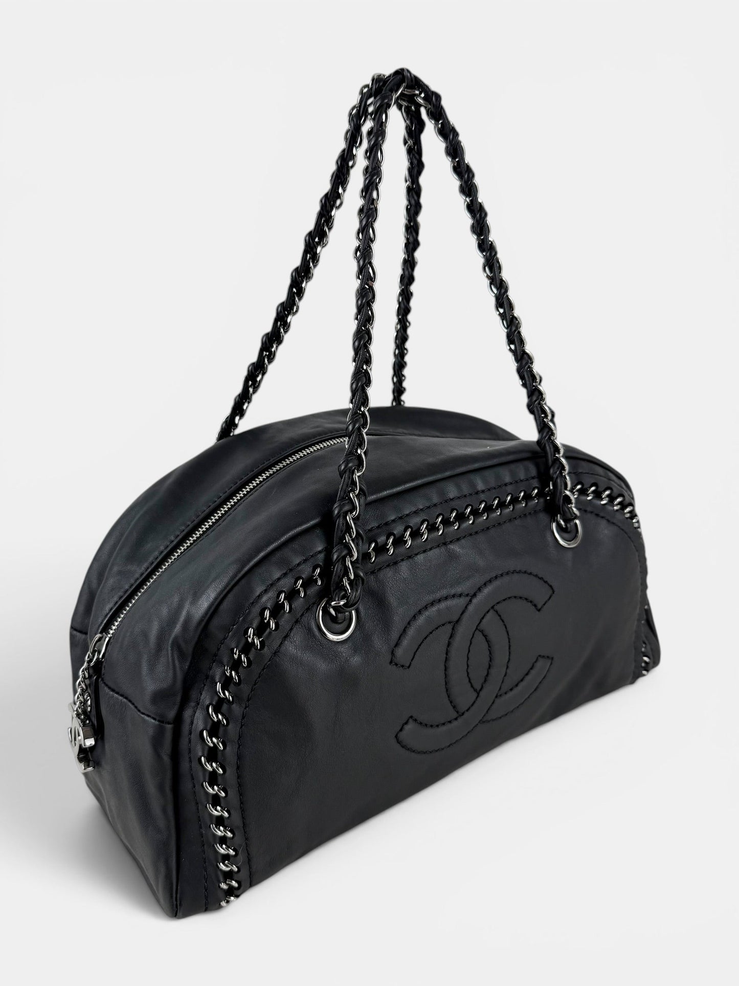 2005/2006 Chanel Luxe Ligne Black Lambskin Bowling Bag | O/S, Multicoloured