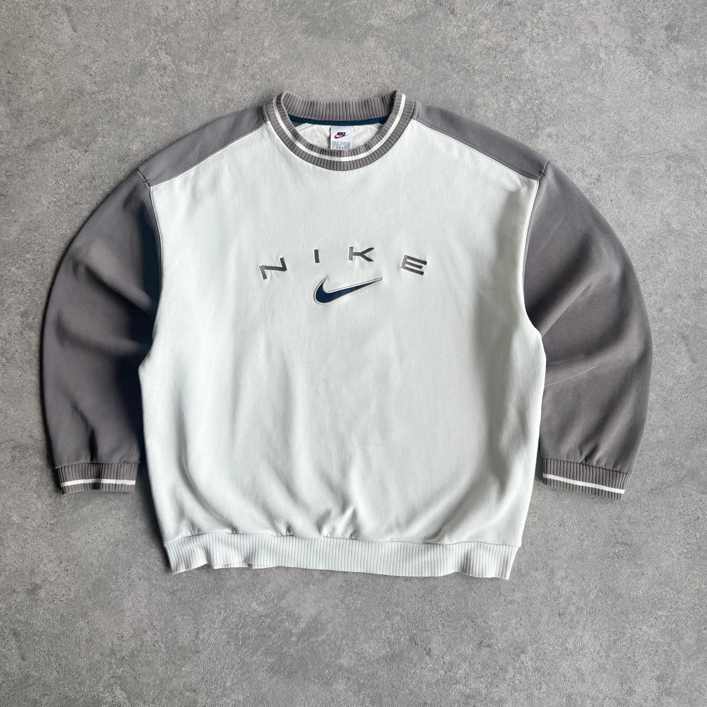 Nike 1990s heavyweight embroidered sweatshirt (XL)