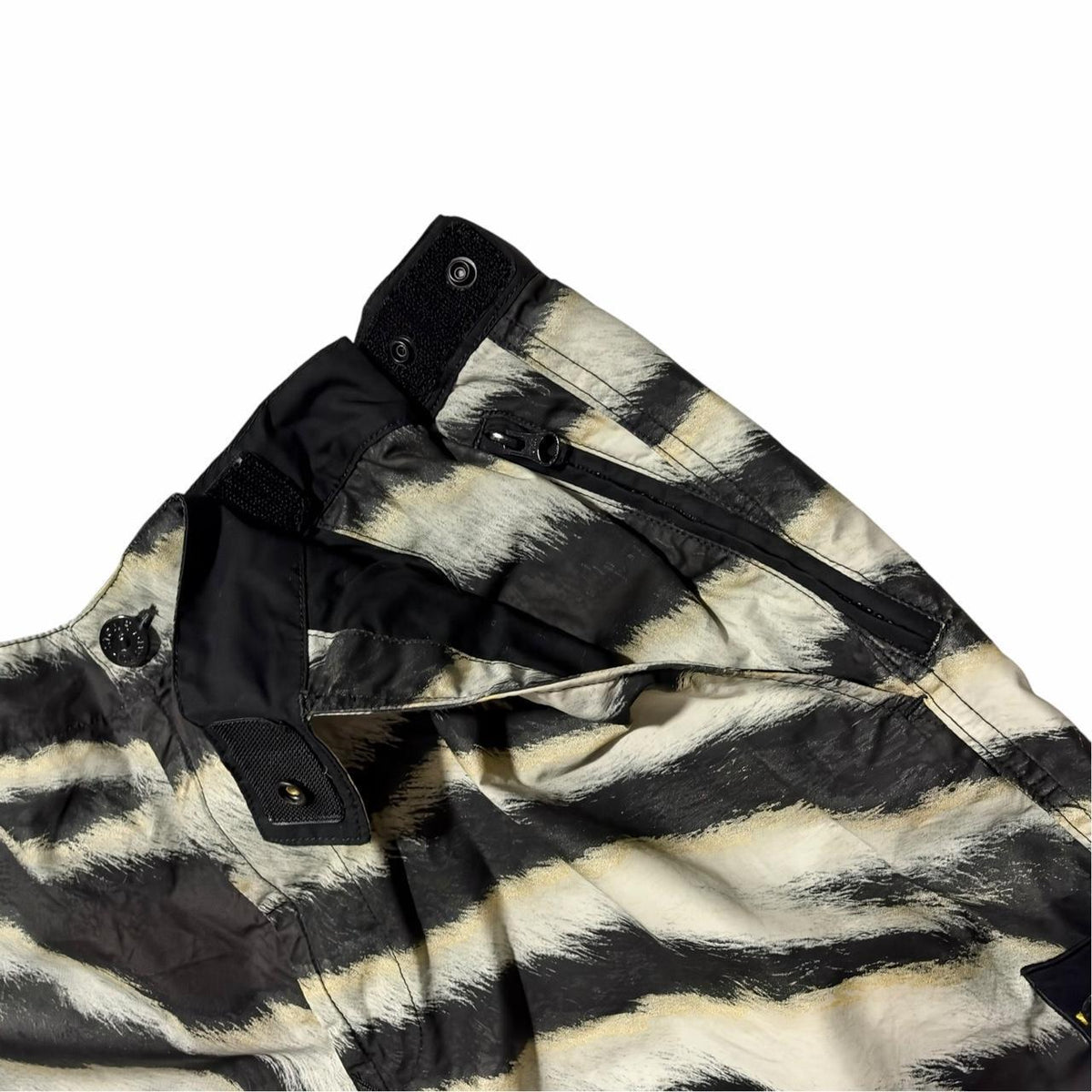 Stone Island Tiger Camo Cargo Bottoms | 34, Camo