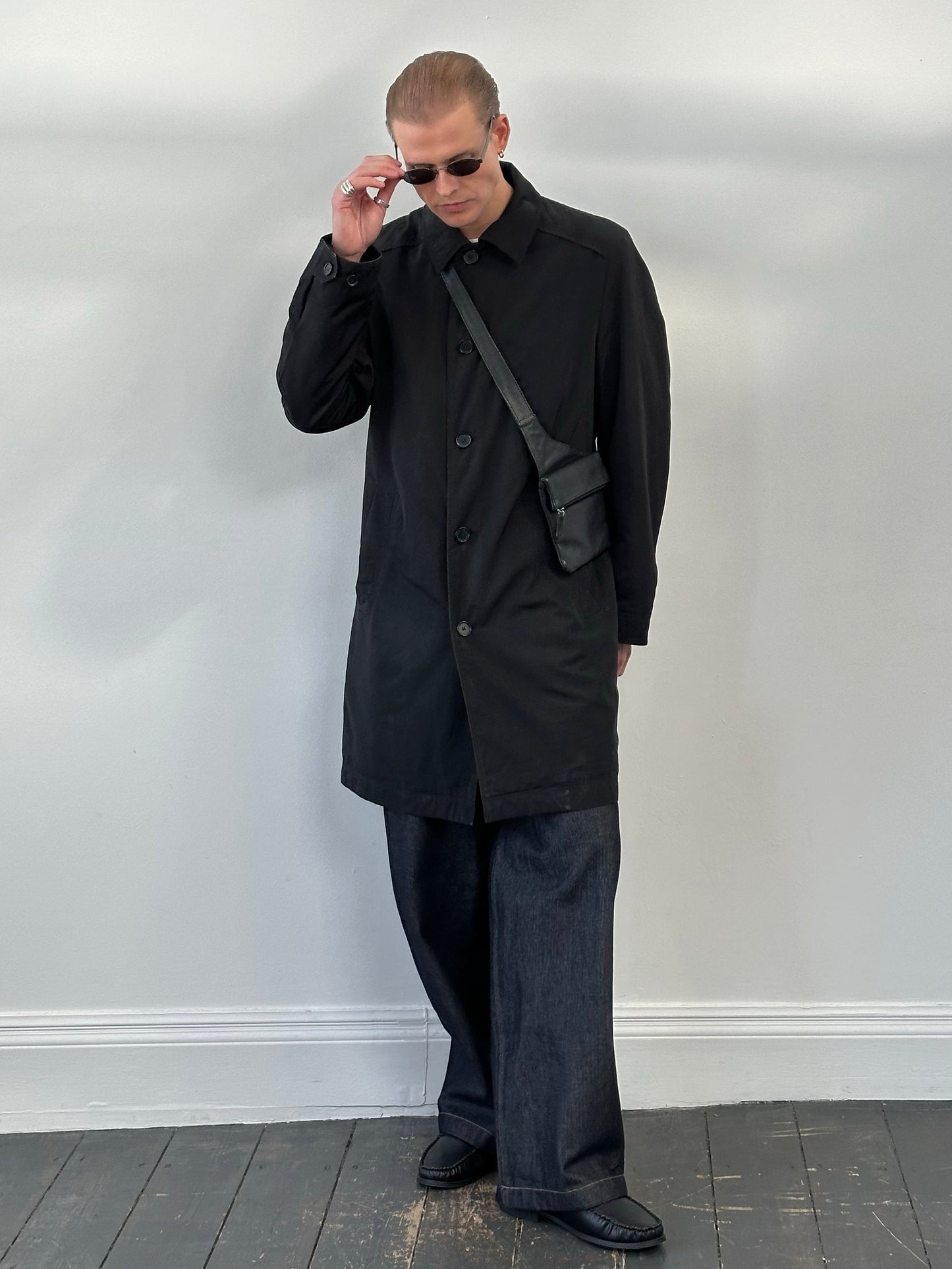 Hugo Boss 2000s Waterproof Trench Coat - L