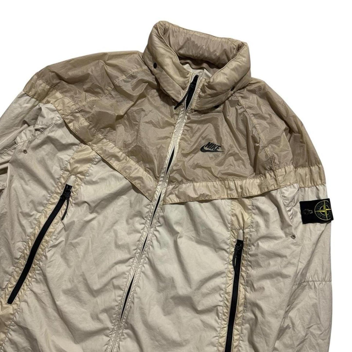 Stone Island Hyper Light Membrana Packable Jacket | Large, Beige