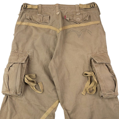 Vintage Levi's Cargo Trousers Size W35 | W35, Beige