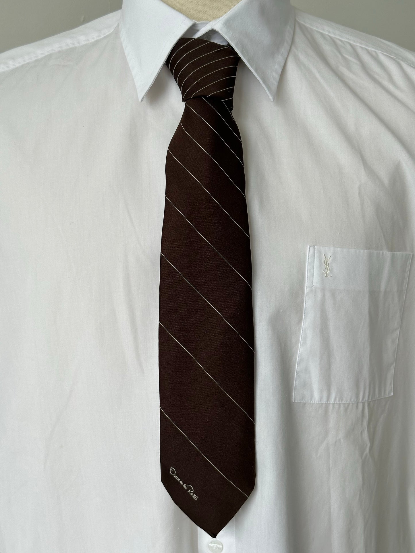 Oscar De La Renta 1990s Silk Striped Tie