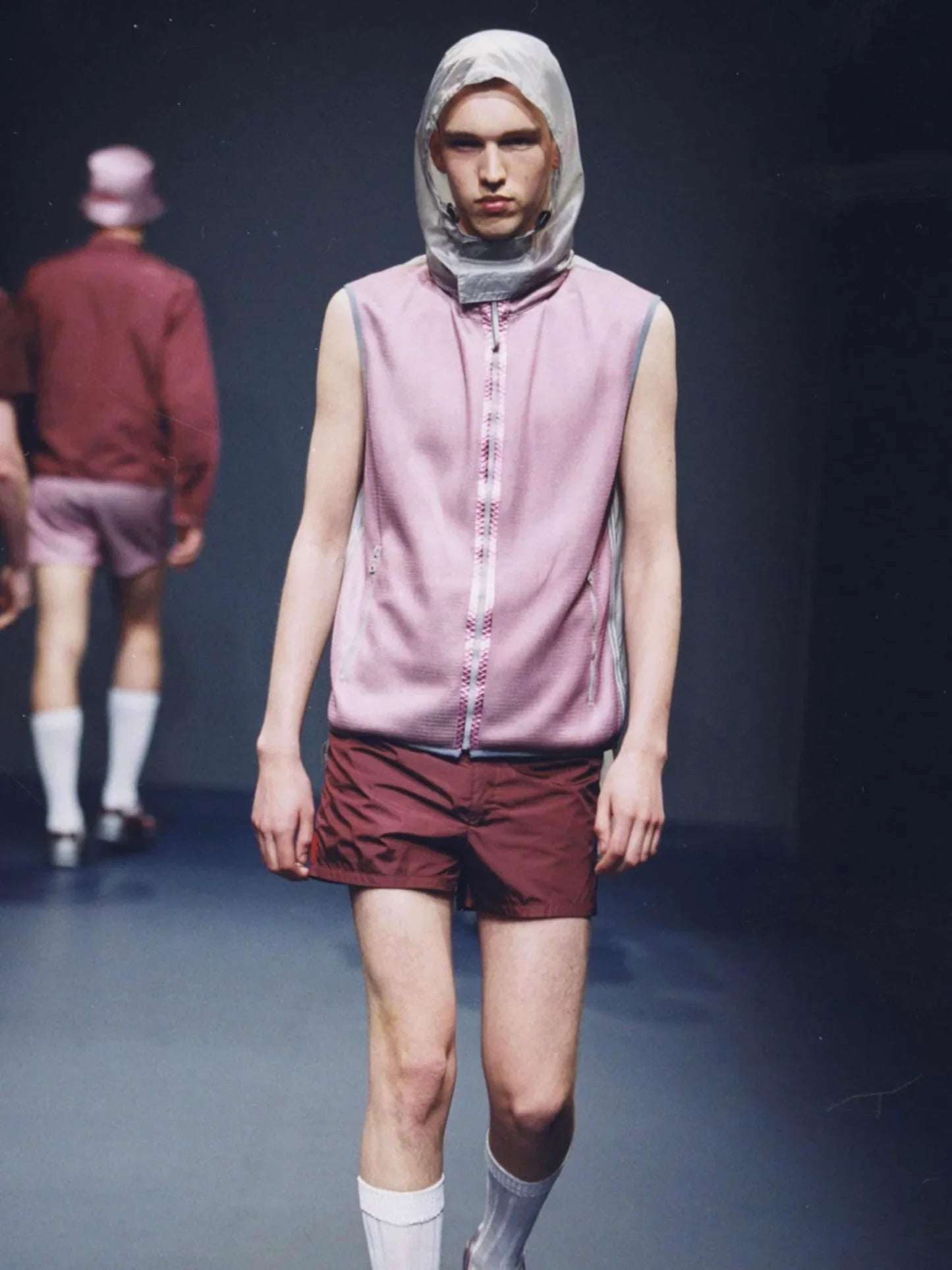 SS 2000 Runway Prada Sport Convertible Mesh Vest 40 XS