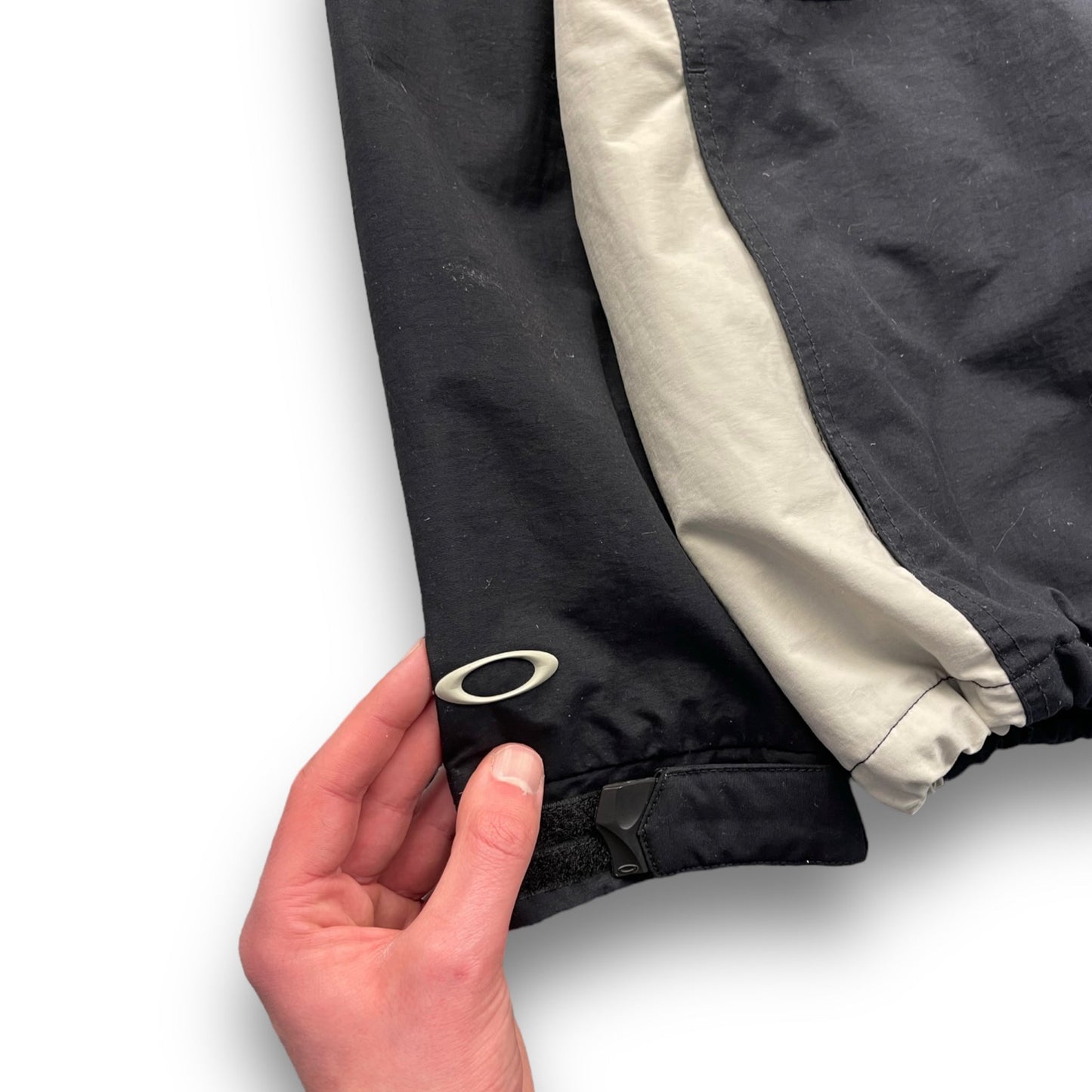 Oakley Hydro Fuel Jacket (L) | Default Title, Black