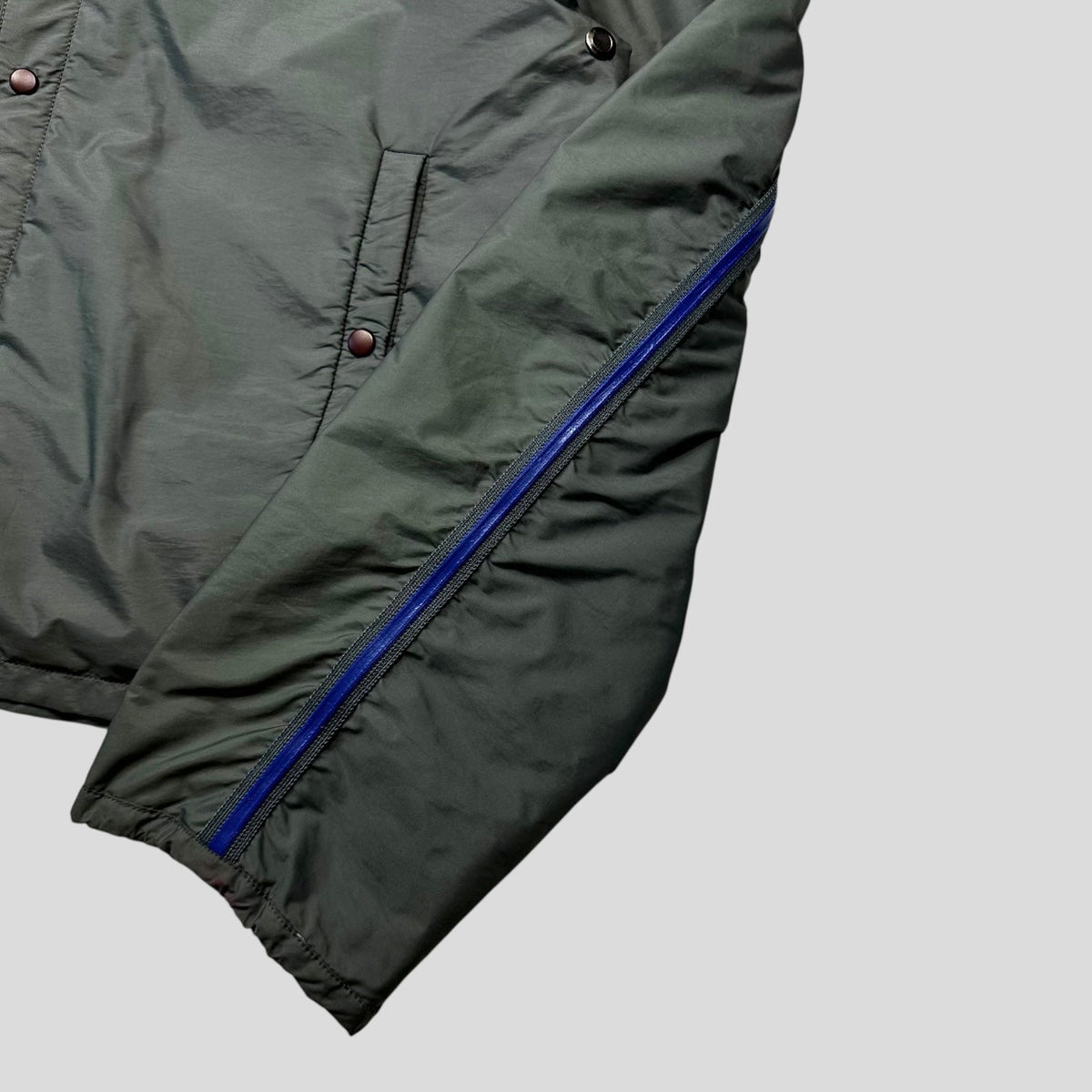 Prada Sport SS00 Gel Seam Nylon Cropped Jacket - IT50 (M) | Olive
