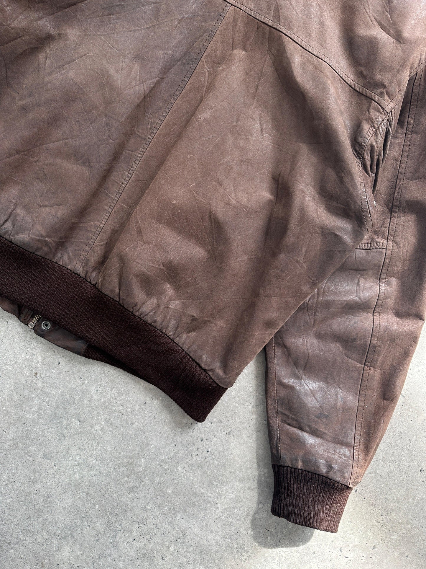Vintage Distressed Leather Bomber Jacket - L - Known Source