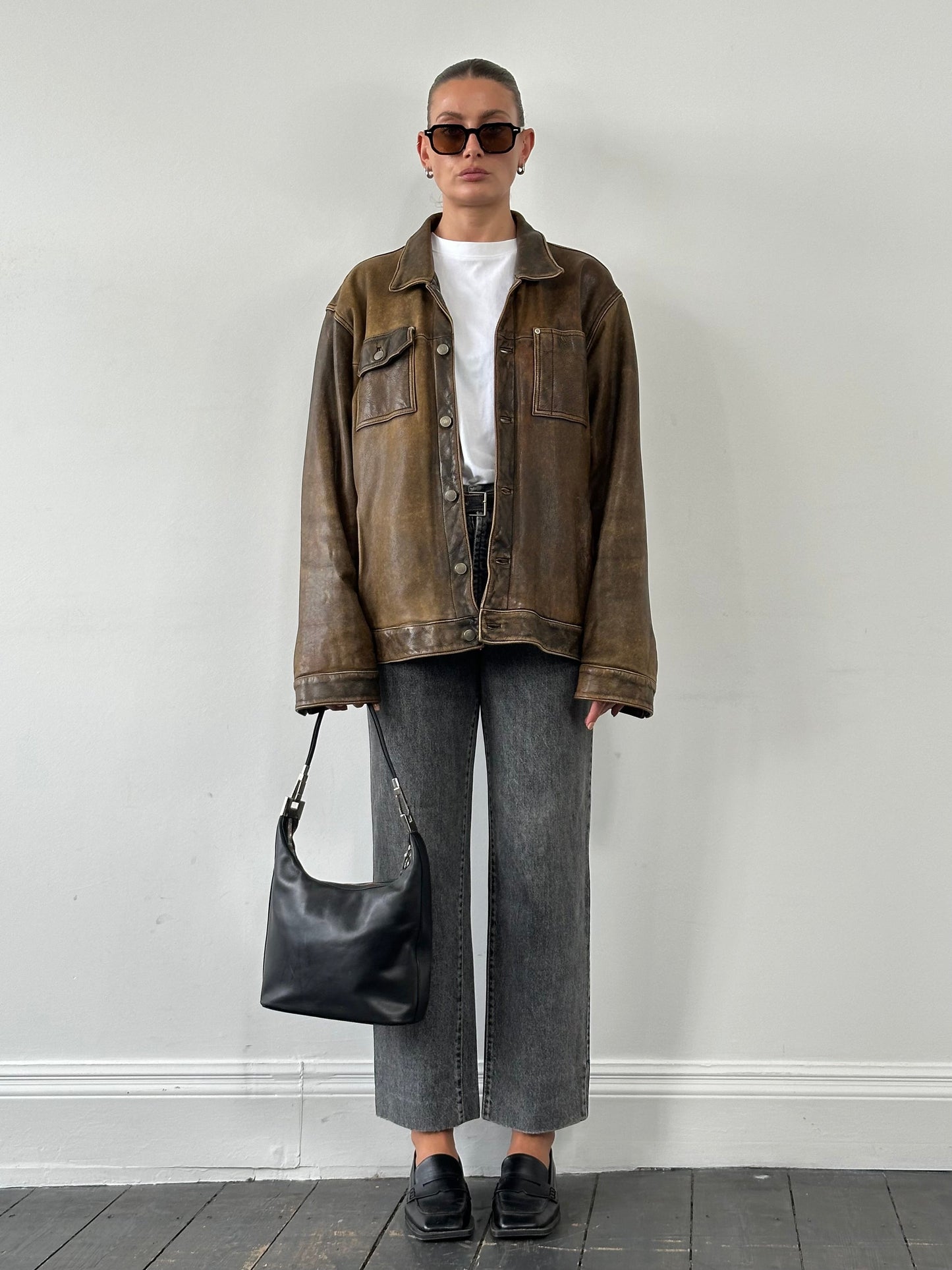 Italian Vintage 1990s High Waisted Straight Leg Denim Jeans - W28