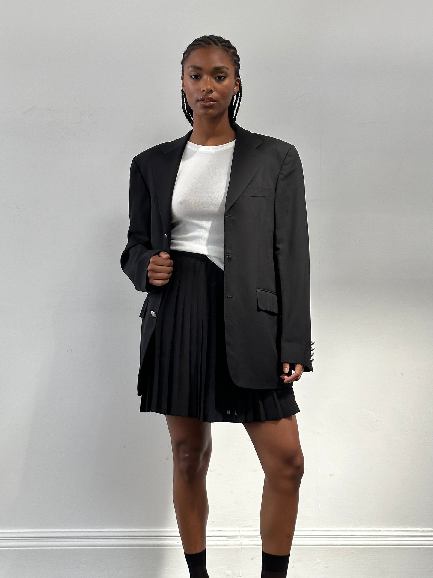 Italian Vintage 1990s Pleated A-line Mini Skirt - W26