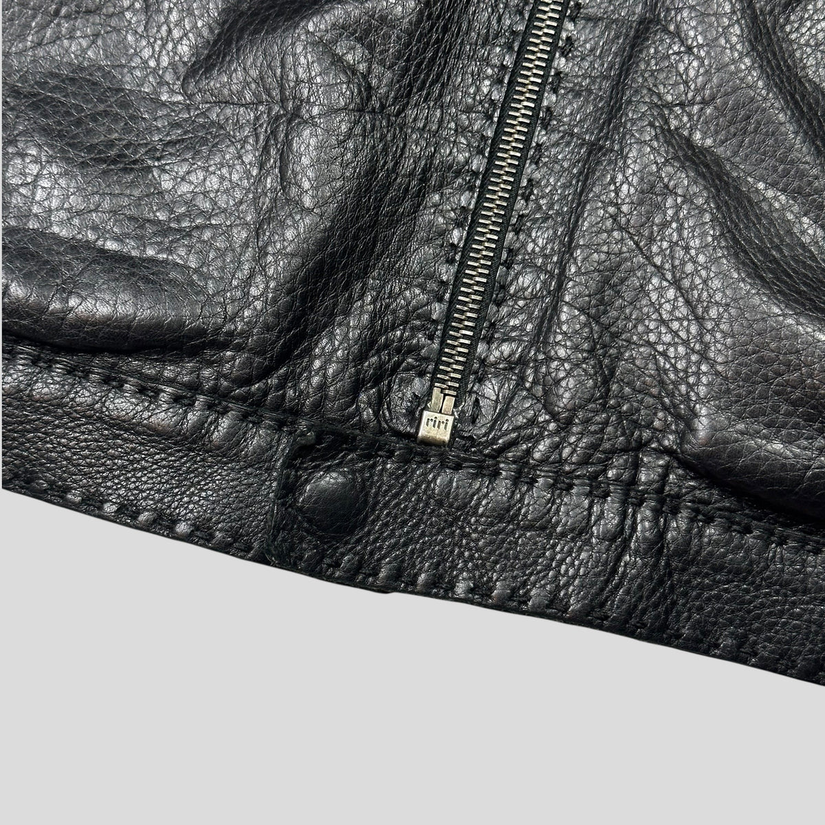 Fendi FF Textured Leather Exaggerated Stitch Moto Jacket - L | Black