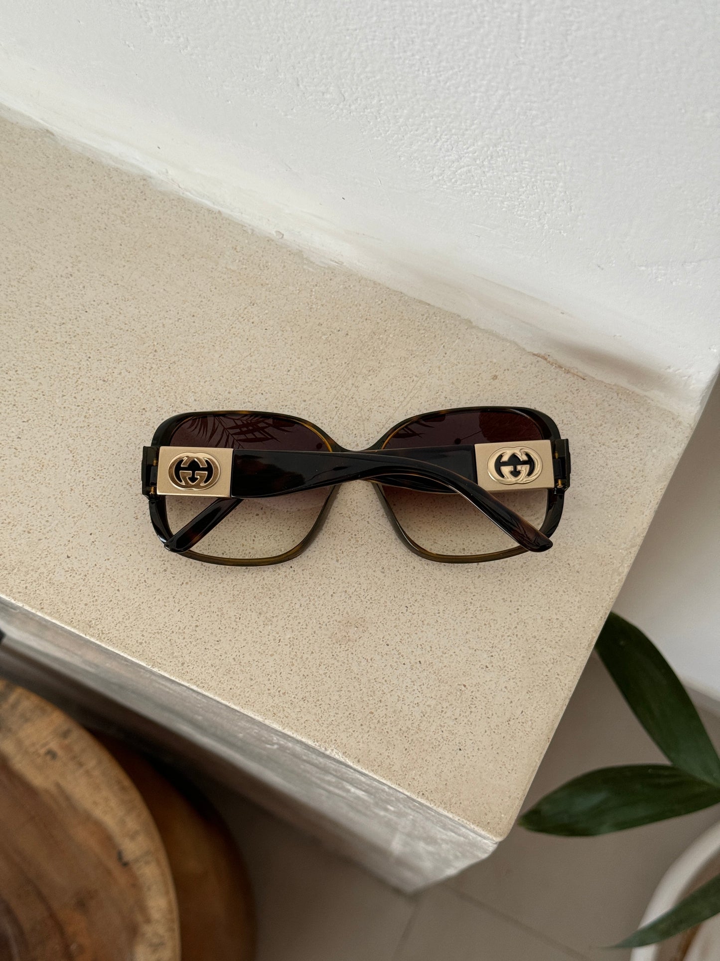 Vintage 2000s Gucci Oversized Sunglasses | O/S, Brown