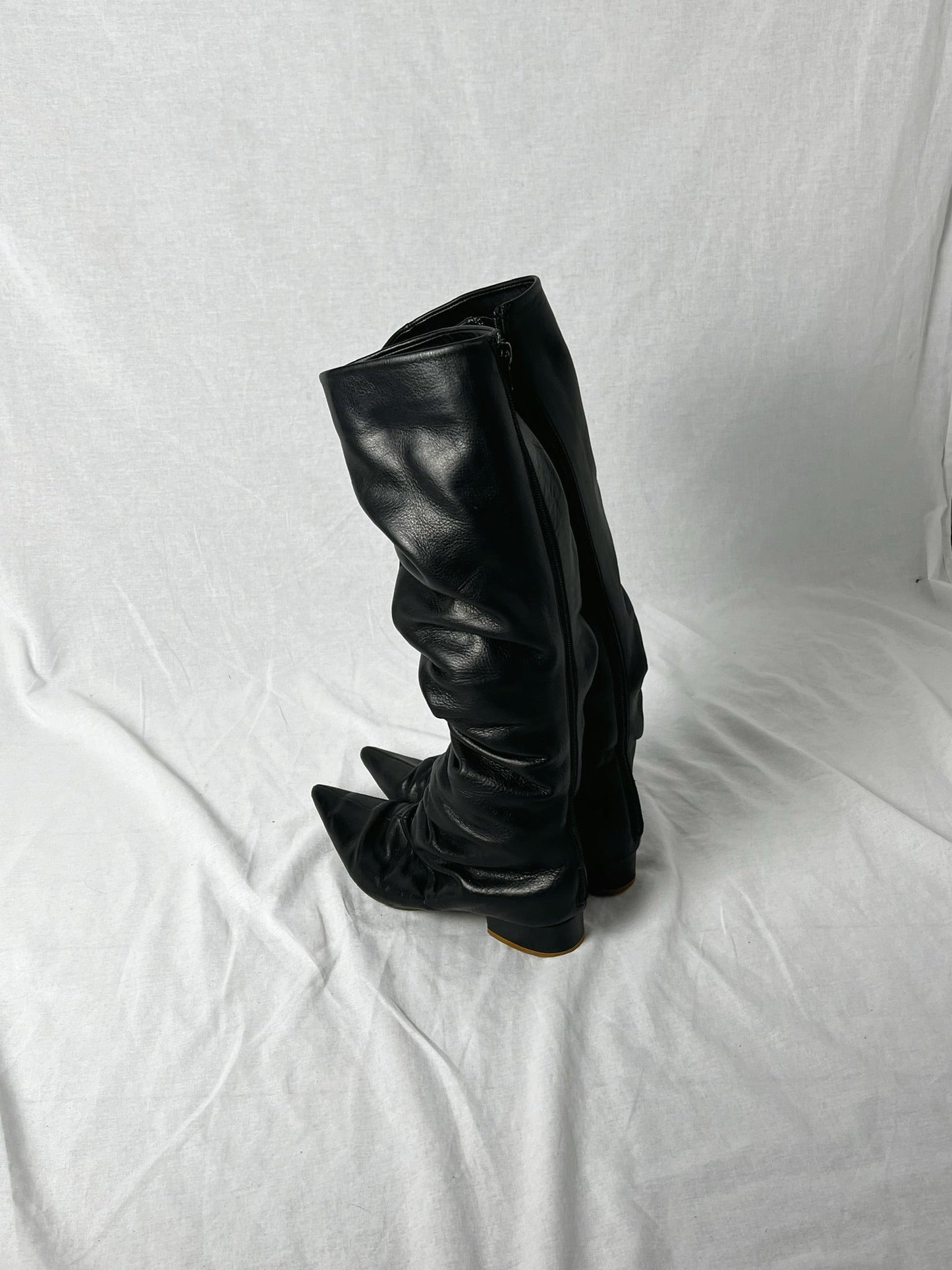 ANN DEMEULEMEESTER KNEE HIGH BOOTS | DEFAULT TITLE, Black