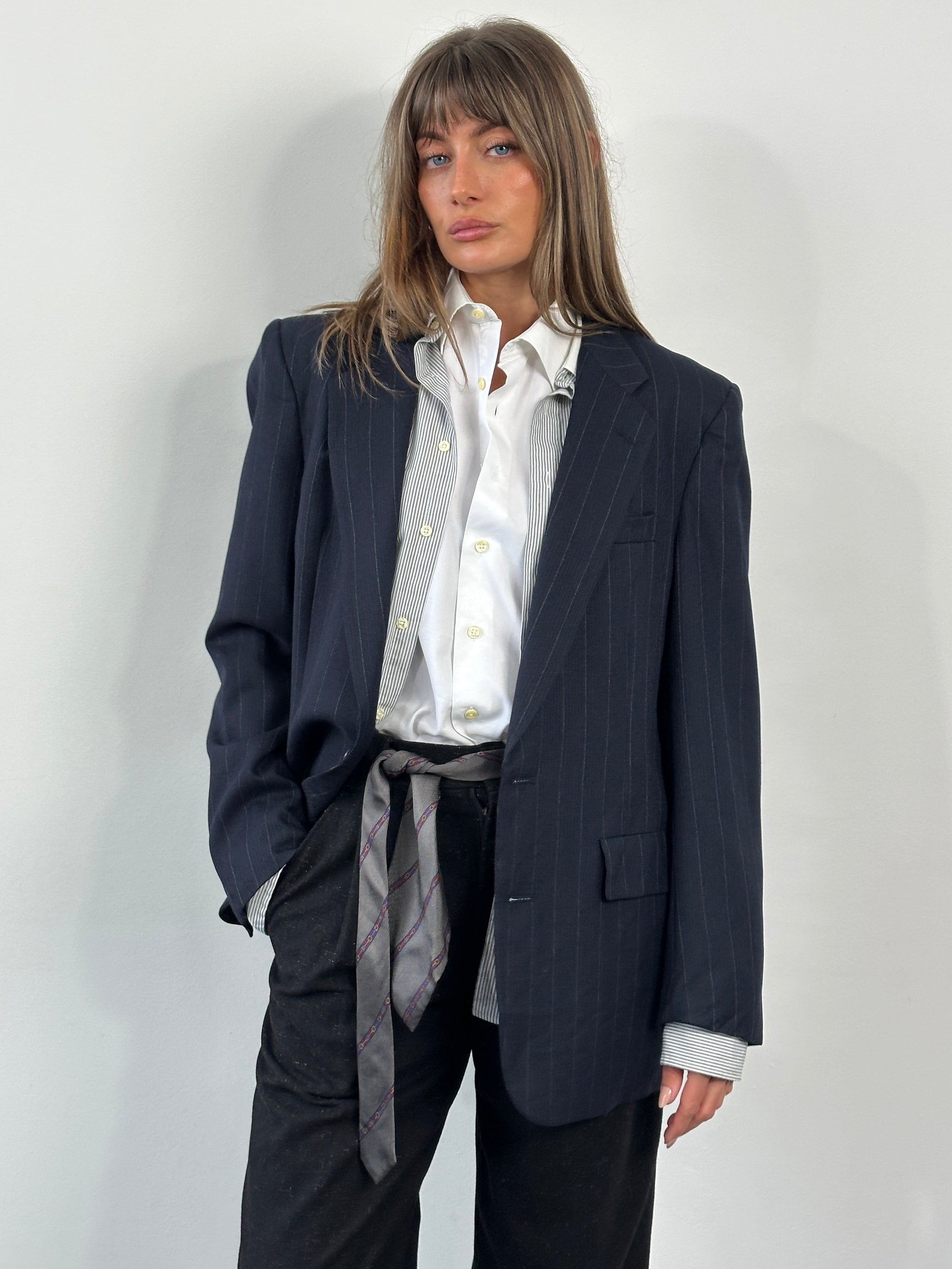 Christian Dior Le Connaisseur 1980s pure wool stripe blazer, 41R/L, tailored fit with bold striped pattern and classic lapel design.