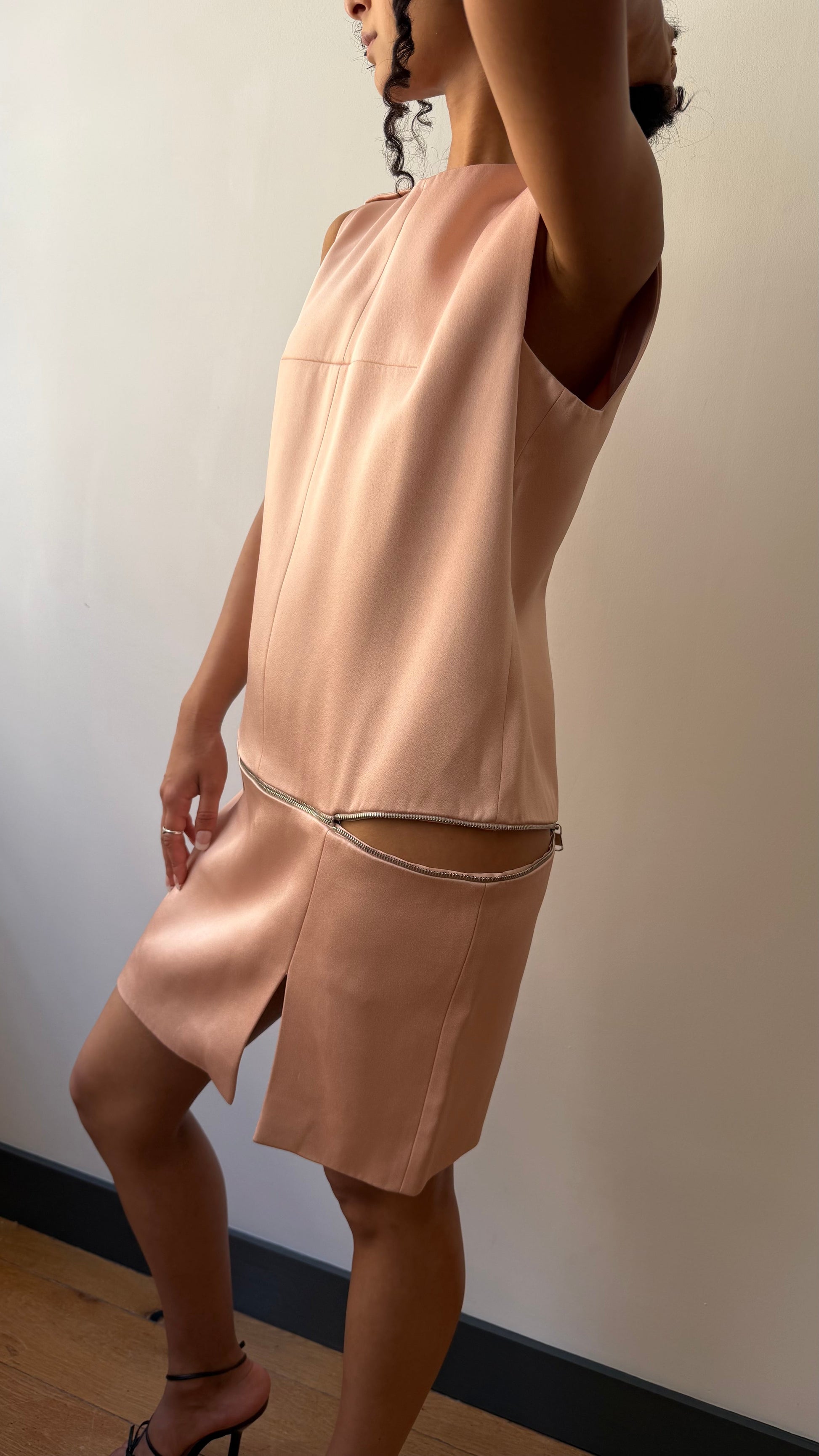 https://cdn.shopify.com/s/files/1/0620/3408/4027/files/A5BAB84F-C6D0-4ECA-8686-1BD81A577A2E.jpg?v=1780441374