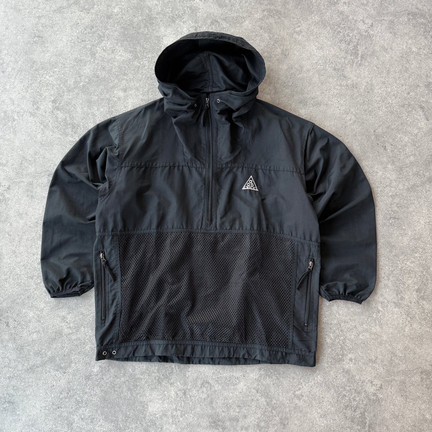 Nike ACG 1990s 1/4 zip technical lightweight shell jacket (M)