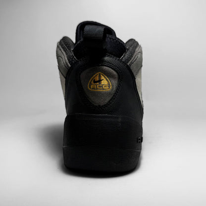 Nike ACG Cinder Cone (2002)