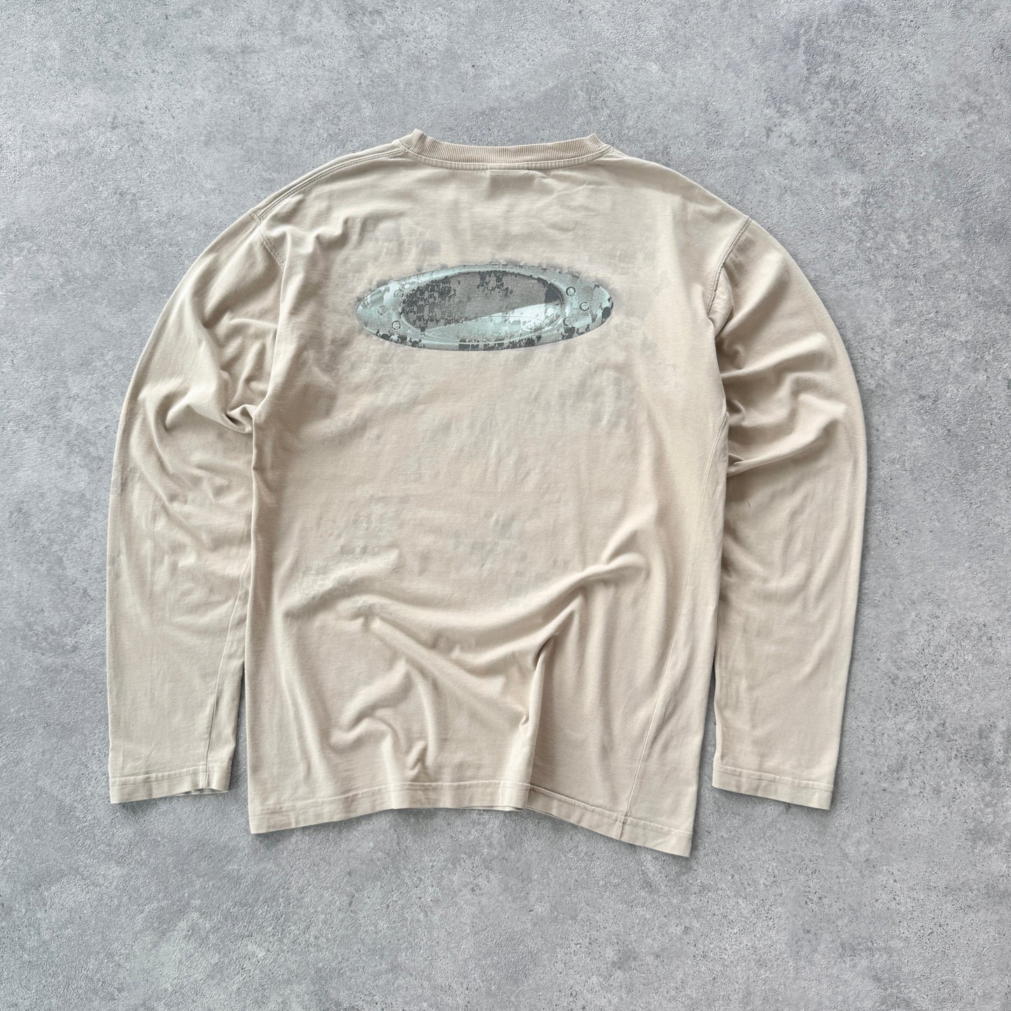 Oakley 2000s heavyweight graphic t-shirt (M)