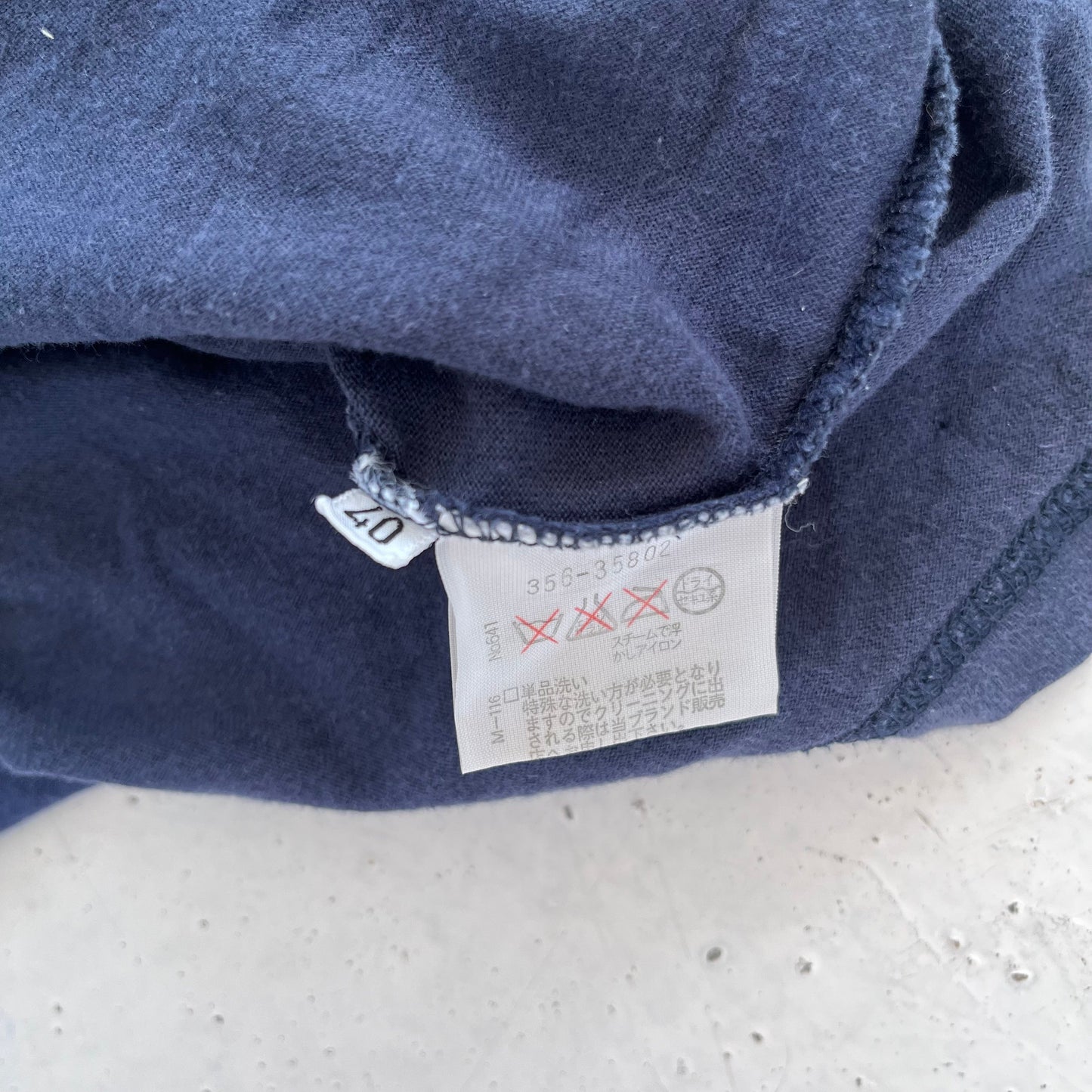 2000s vivenne westwood red label orb tee | Navy, Red