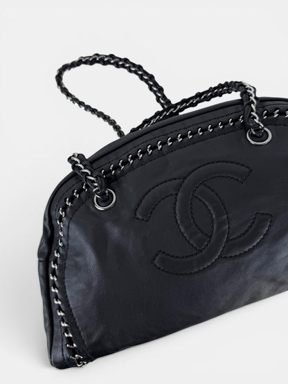 2005/2006 Chanel Luxe Ligne Black Lambskin Bowling Bag | O/S, Multicoloured