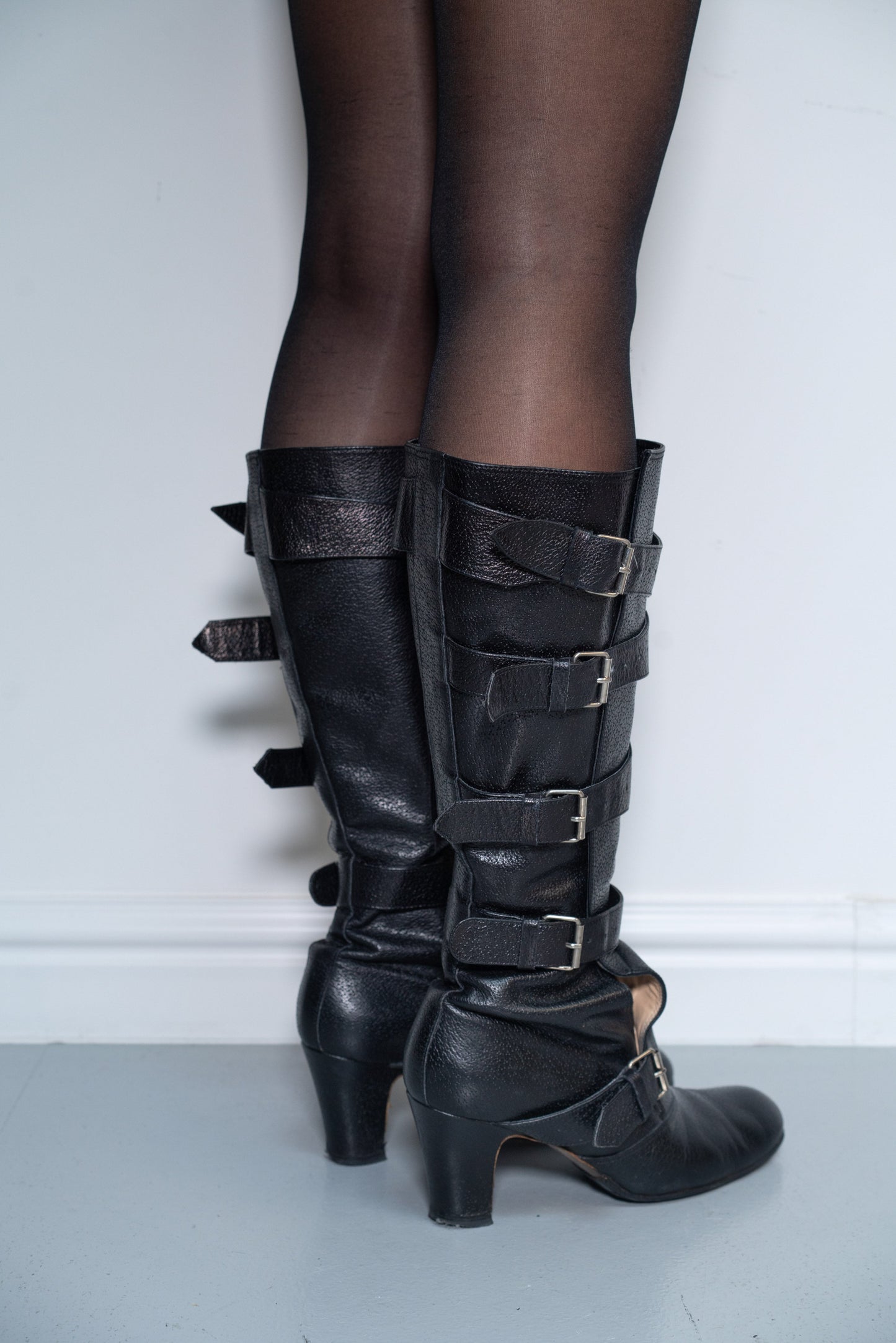 VIVIENNE WESTWOOD PIRATE BUCKLE BOOTS (EU 41) | DEFAULT TITLE, Black