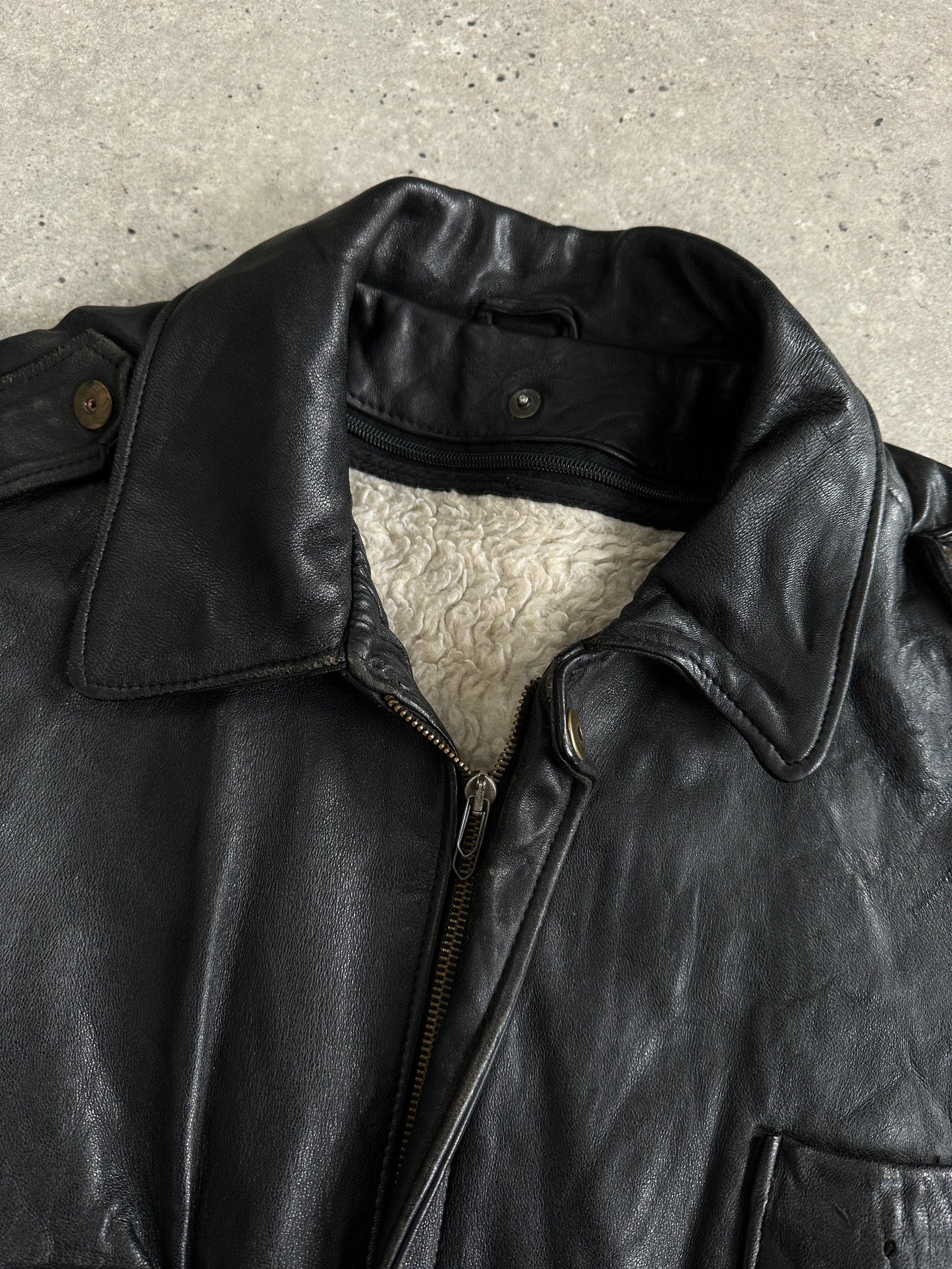 Italian Vintage Removable Fleece Lining Leather Bomber Jacket - L - Known Source
