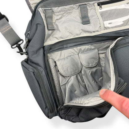 2000's Burton Analog Softshell Messenger Bag | O/S, Grey
