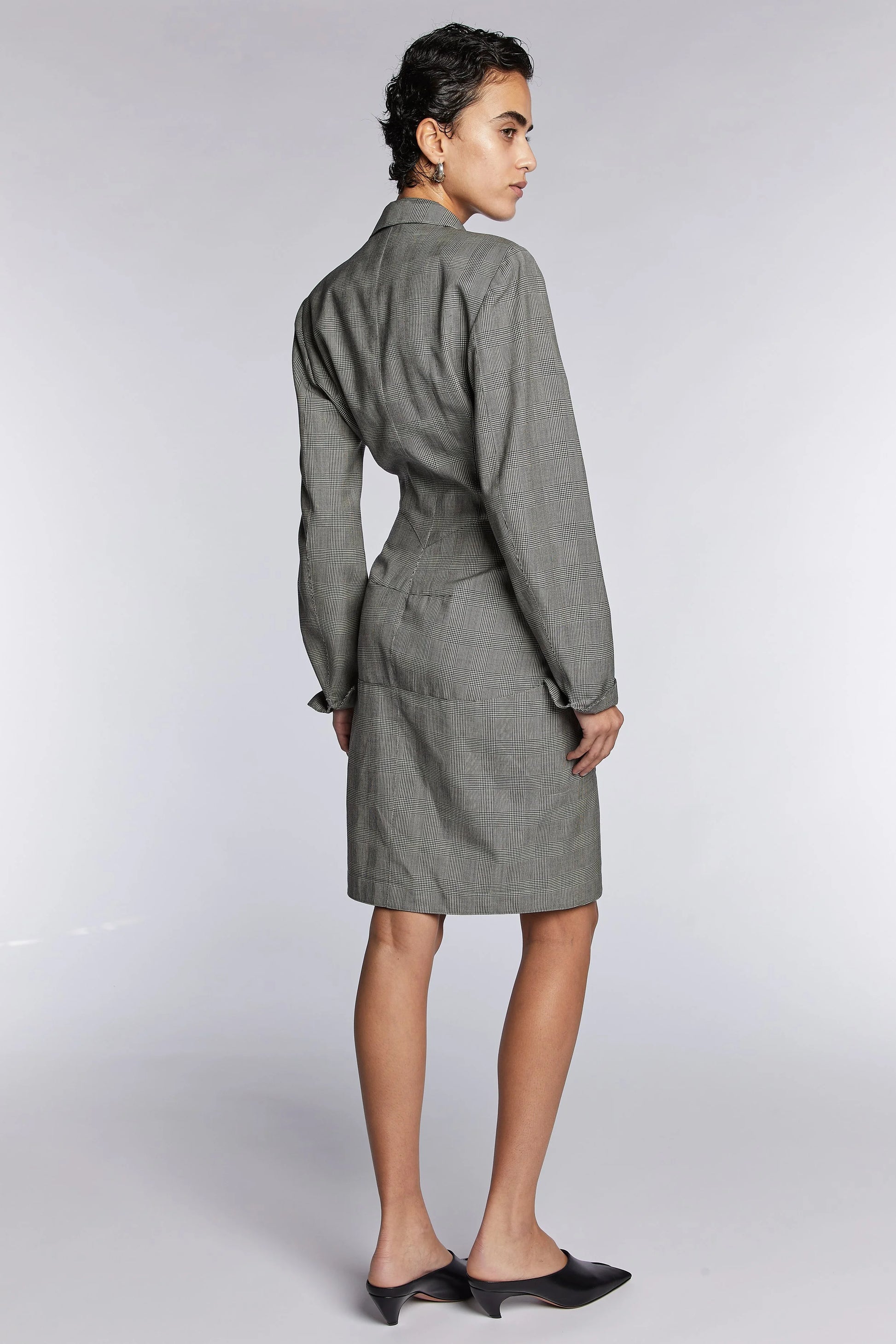 https://images.squarespace-cdn.com/content/v1/647deca2e9dd1d6177bd43cb/c60e2877-676e-4612-9abe-1720d9e50830/ALCHKDRESS_+27.jpg