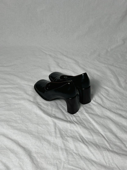 GUCCI COURT HEELS | DEFAULT TITLE, Black