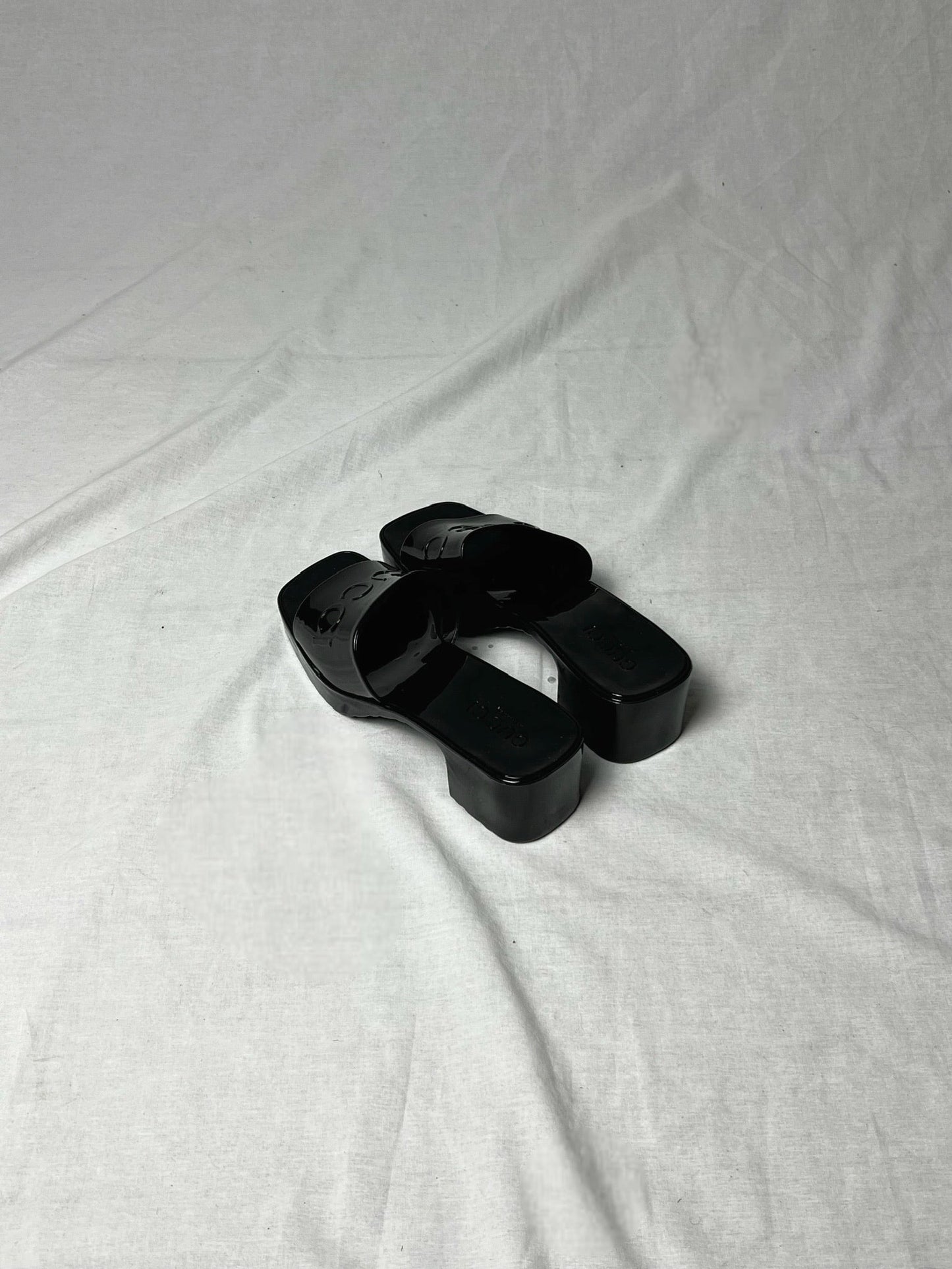 GUCCI RUBBER LOGO SANDALS | DEFAULT TITLE, Black